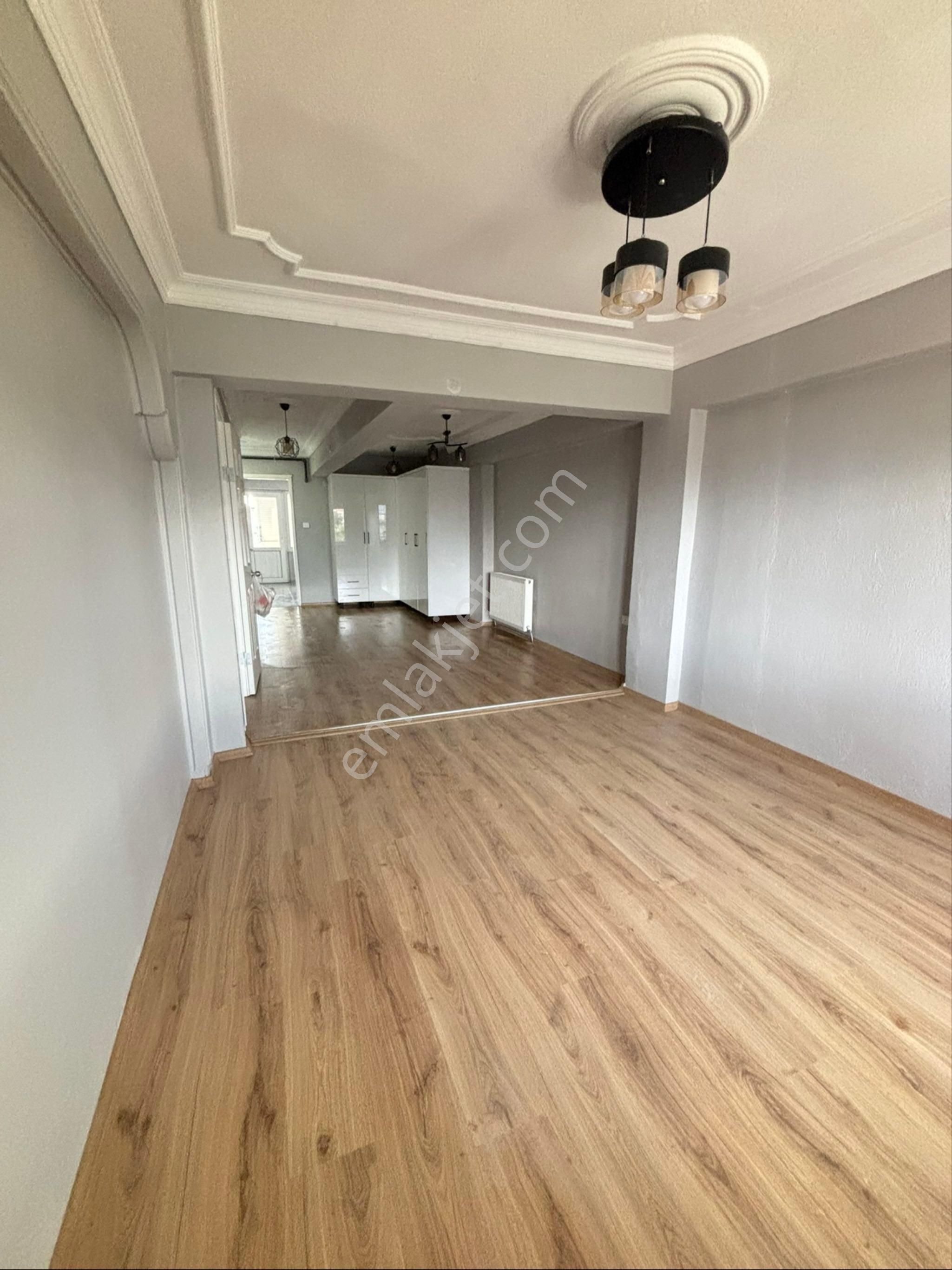 Nazilli Turan Mahallesinde Satılık Sıfır Tadilatlı 2+1 Daire - Görsel 12