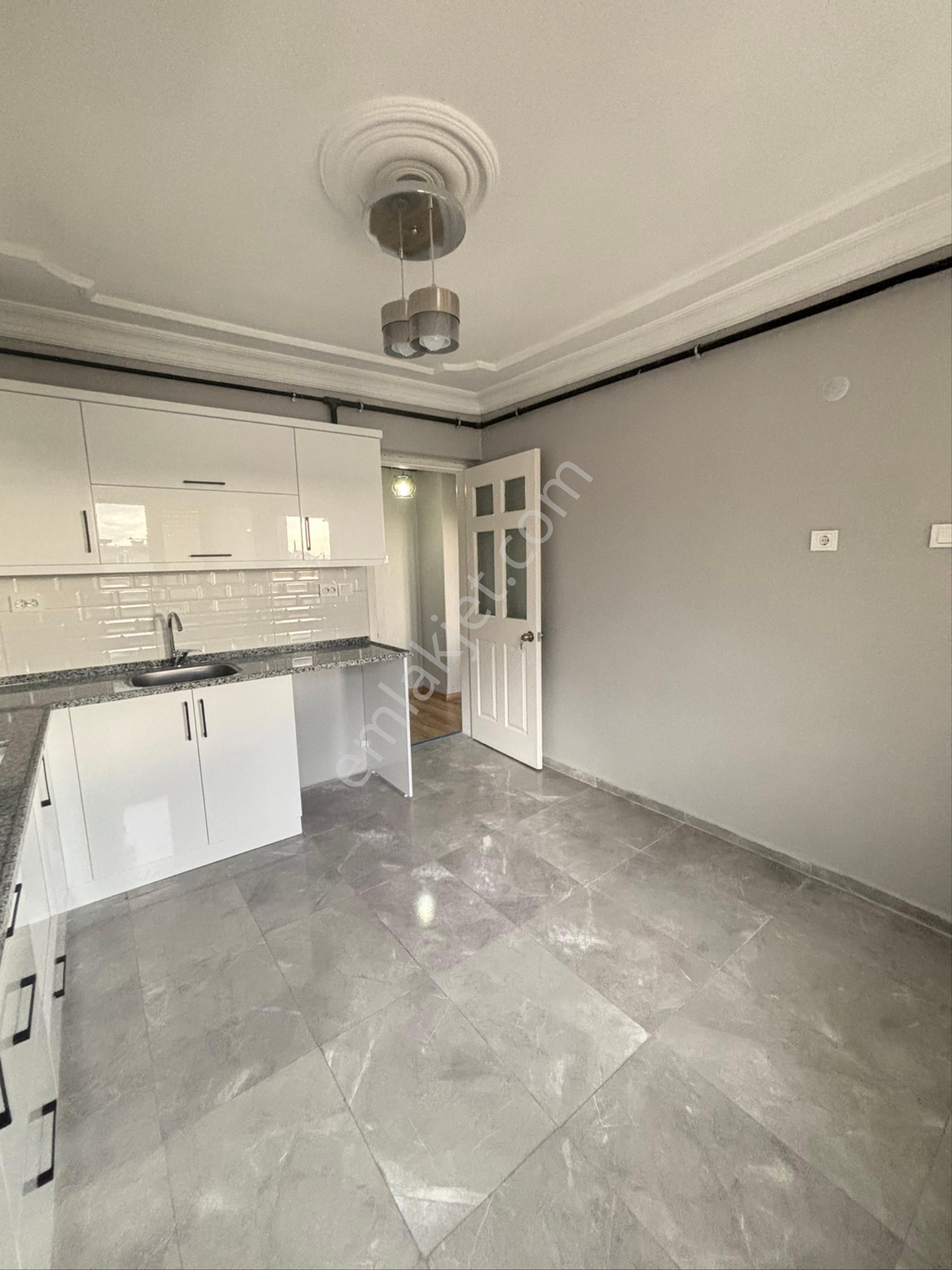 Nazilli Turan Mahallesinde Satılık Sıfır Tadilatlı 2+1 Daire - Görsel 2