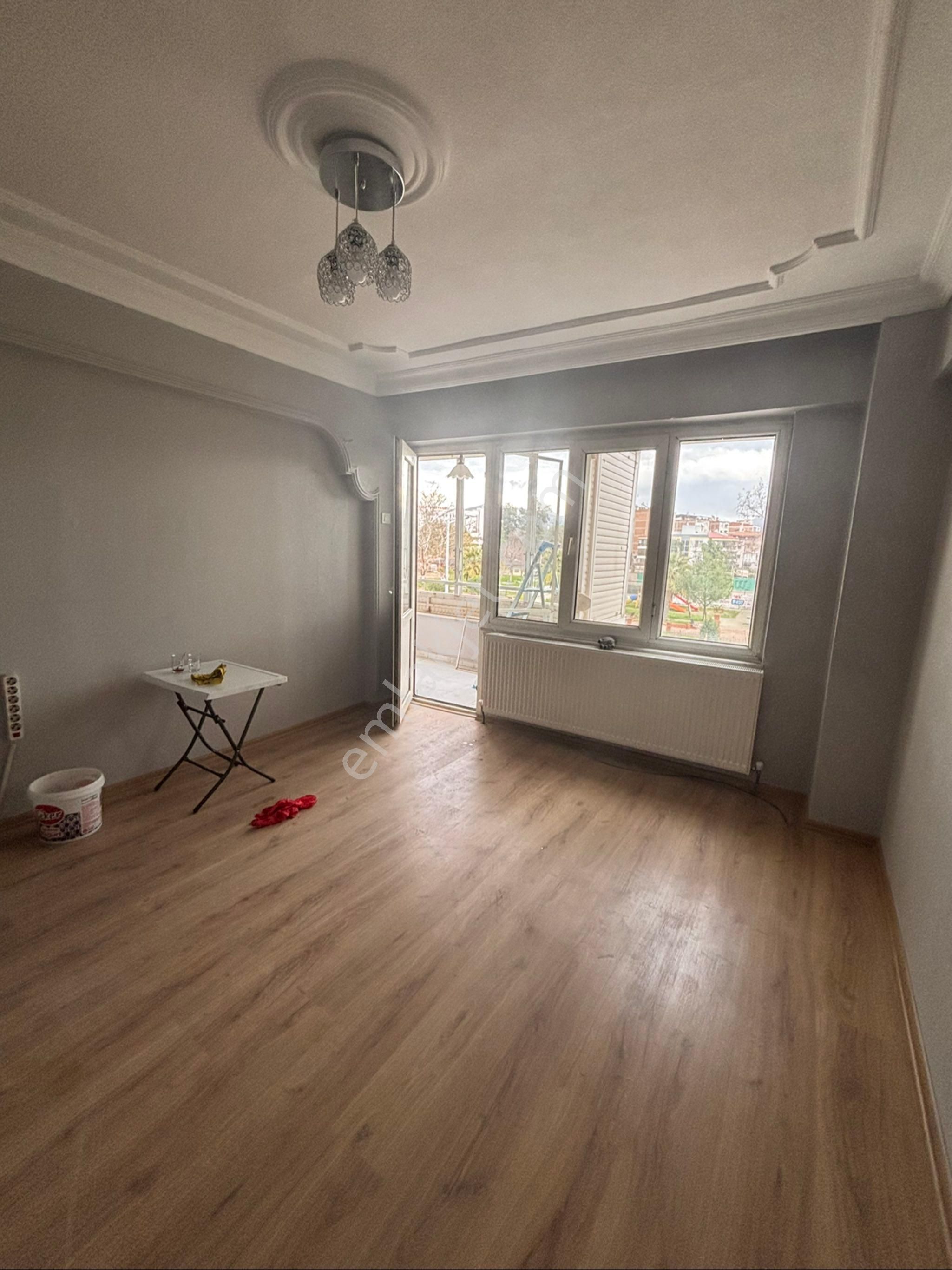 Nazilli Turan Mahallesinde Satılık Sıfır Tadilatlı 2+1 Daire - Görsel 13