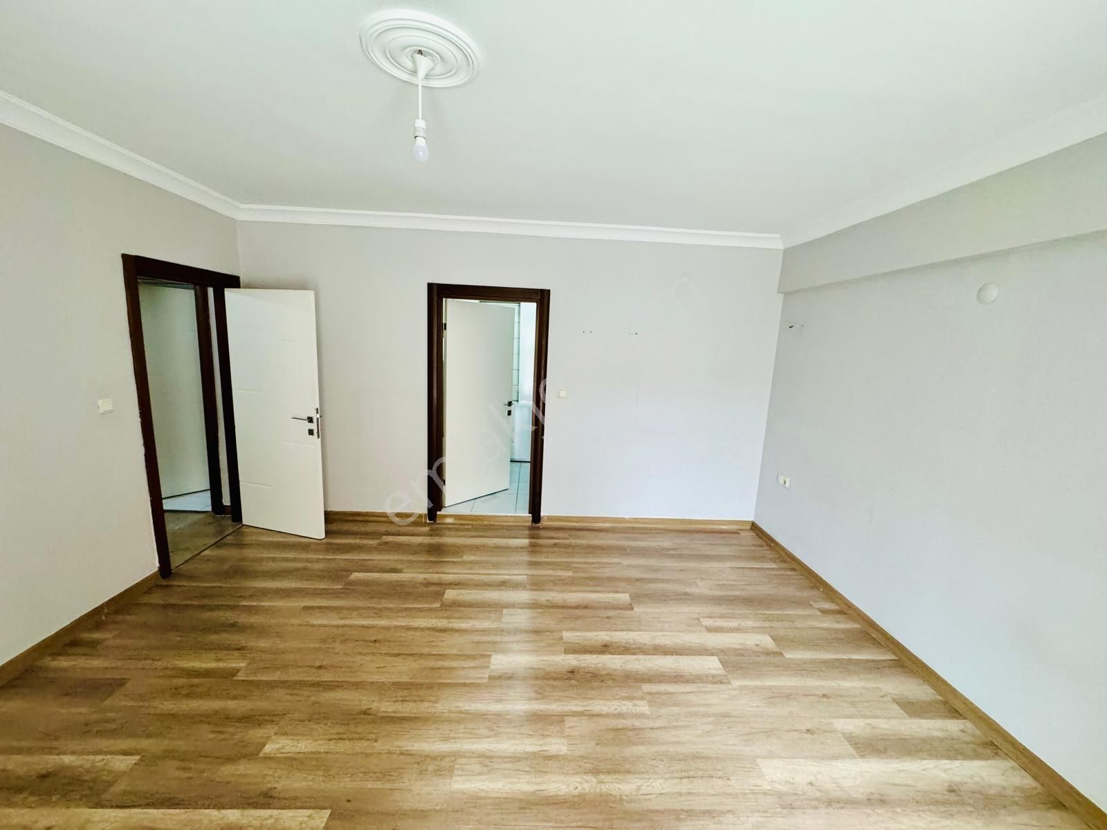 Gaziosmanpaşada 2.kat 4+1 Asansörlü Kiralık Daire Karadeniz Emlk - Görsel 33