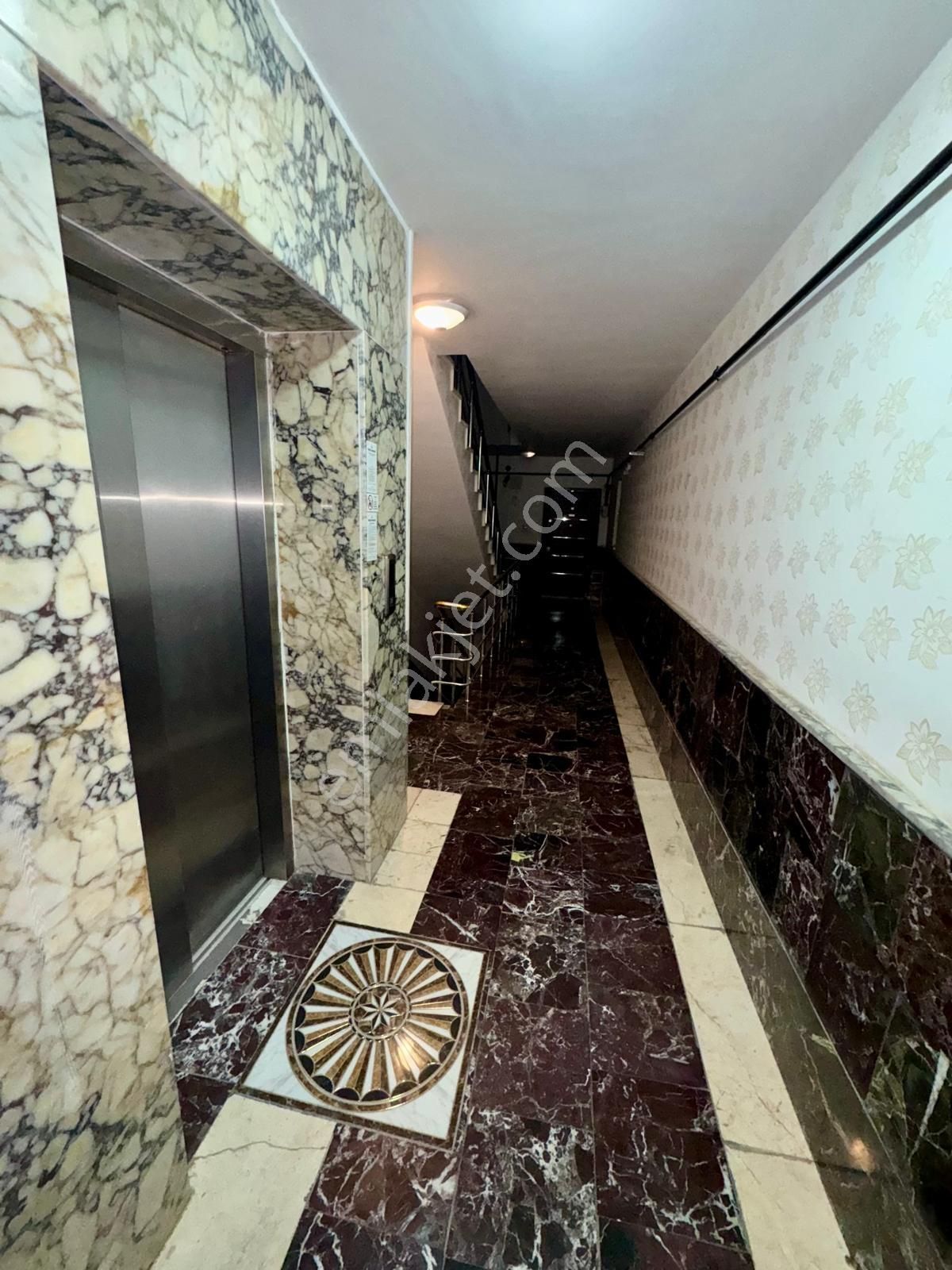 Gaziosmanpaşada 2.kat 4+1 Asansörlü Kiralık Daire Karadeniz Emlk - Görsel 5