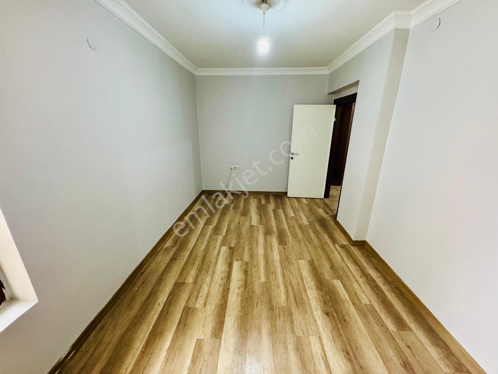 Gaziosmanpaşada 2.kat 4+1 Asansörlü Kiralık Daire Karadeniz Emlk - Görsel 31