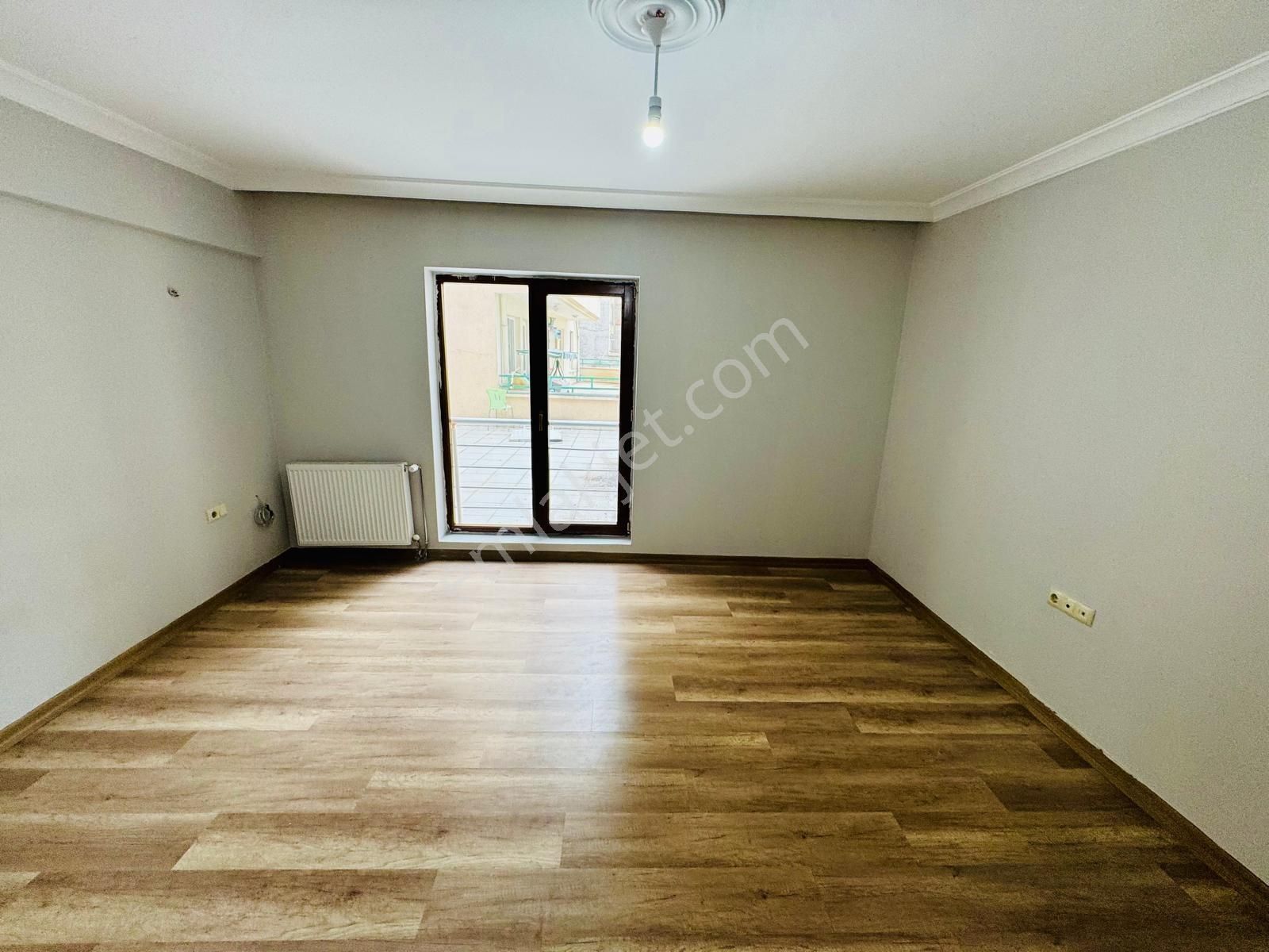 Gaziosmanpaşada 2.kat 4+1 Asansörlü Kiralık Daire Karadeniz Emlk - Görsel 35