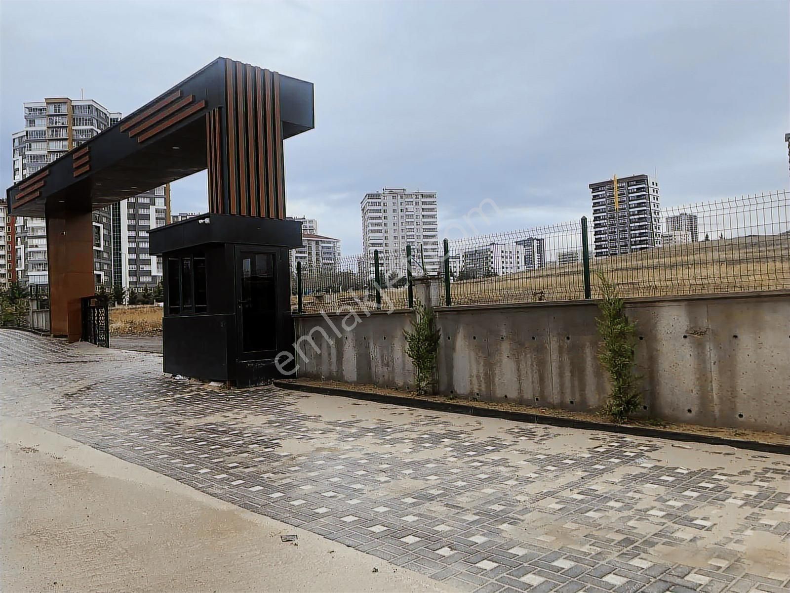 Bağlıca Da Lüks Sitede Satılık 4+1 Daire - Görsel 13