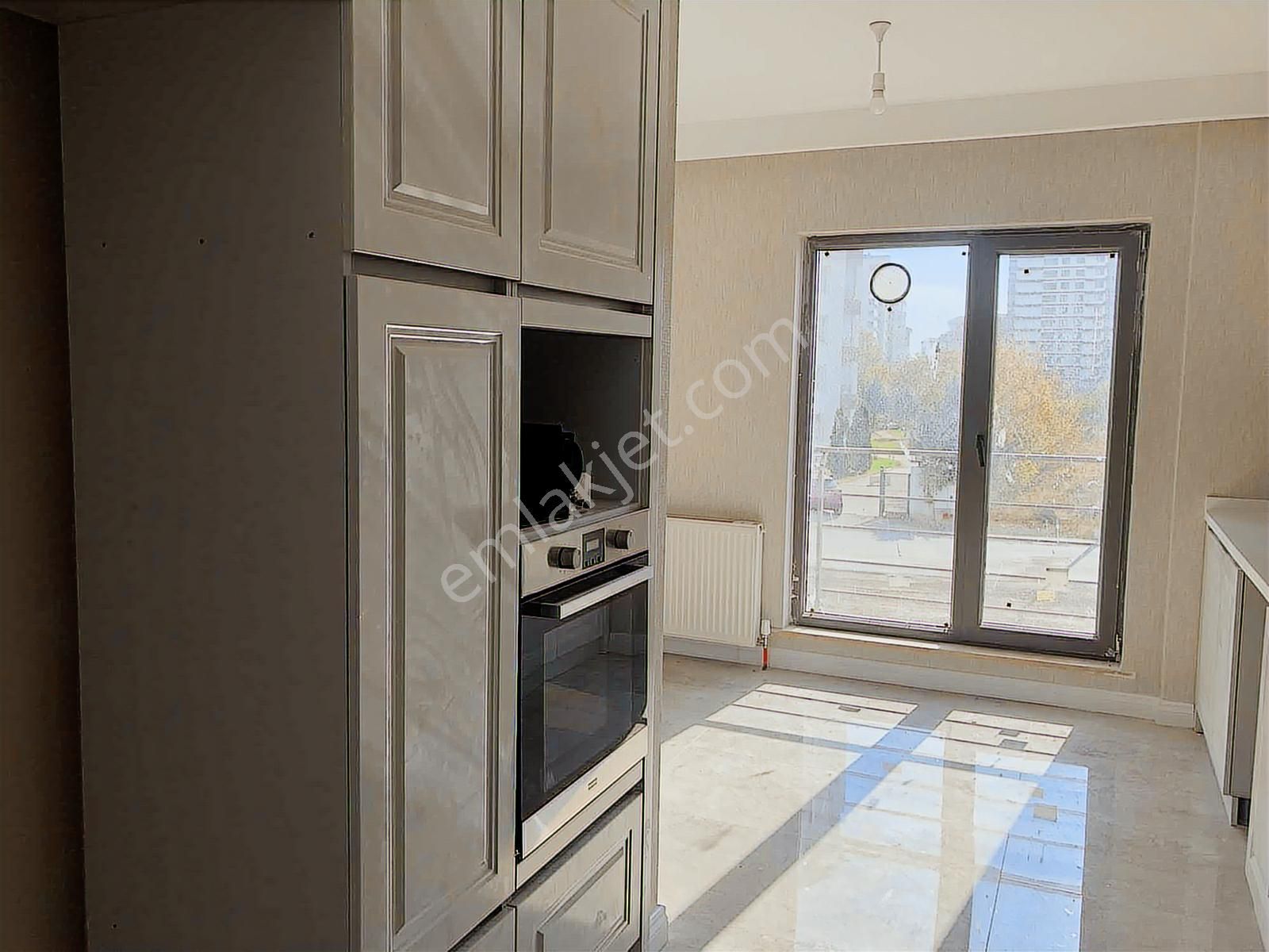 Bağlıca Da Lüks Sitede Satılık 4+1 Daire - Görsel 29