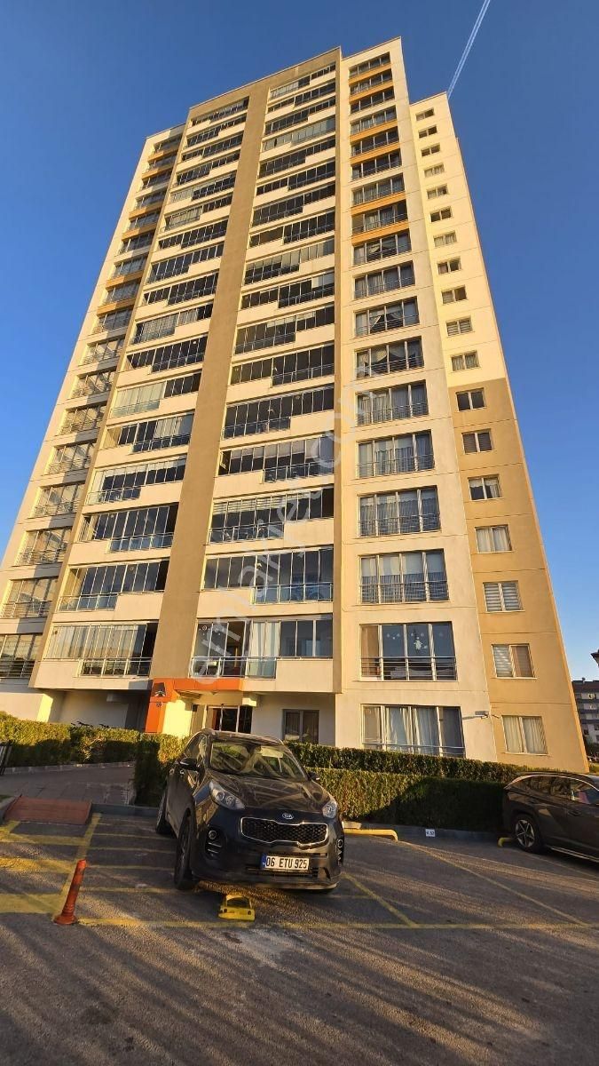 Söğüt Bahçe Kon. 15. Kat 3+1 Satılık Daire