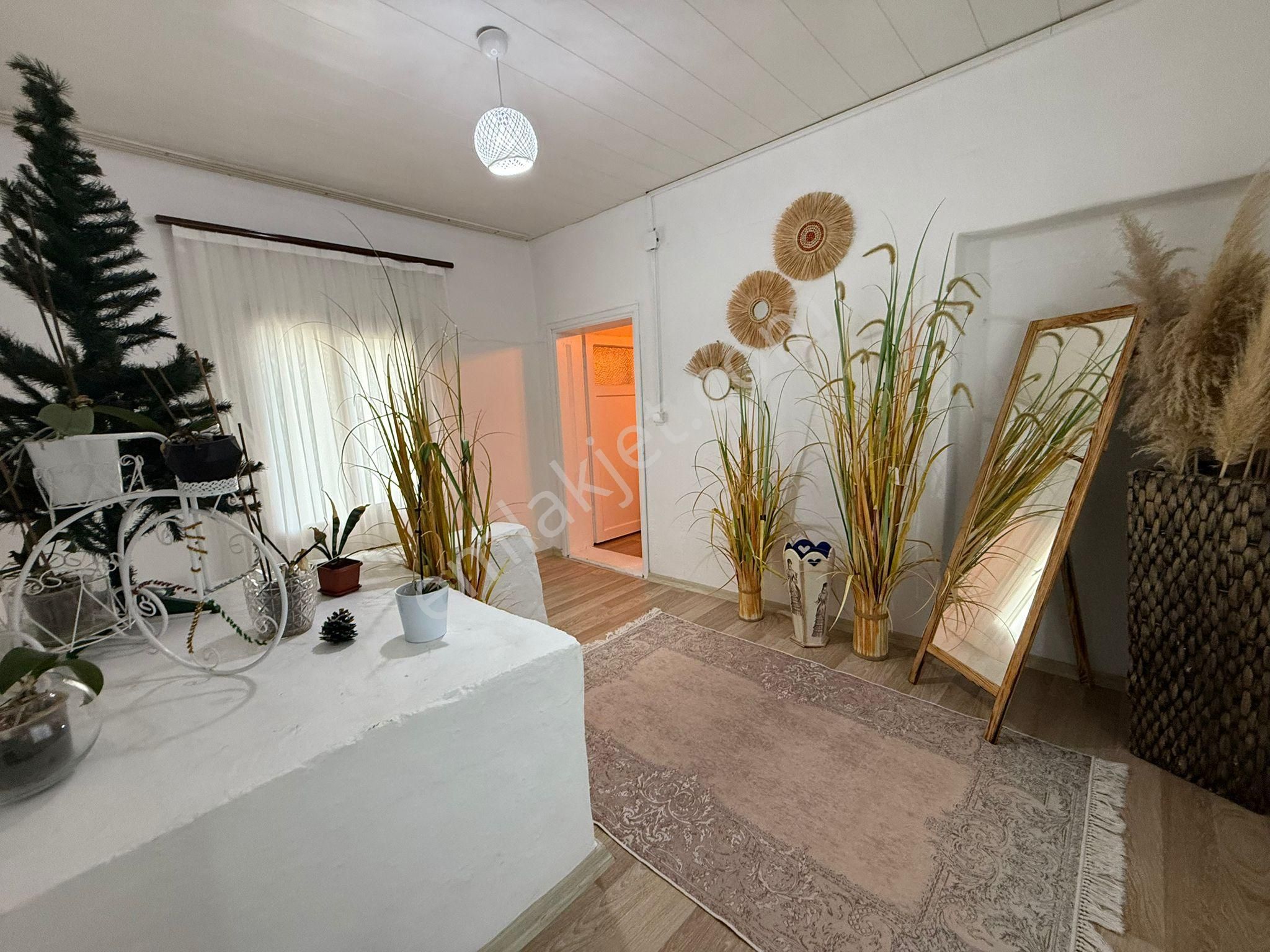 Germencik Mursallı Köyünde Satılık Bahçeli Masrafsız Müstakil Ev - Görsel 22