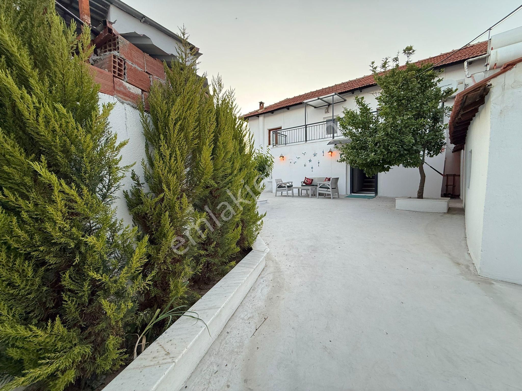 Germencik Mursallı Köyünde Satılık Bahçeli Masrafsız Müstakil Ev - Görsel 5