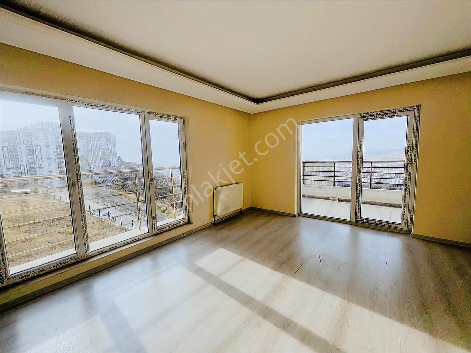 Şentepe Avcılar Kiralık 4+1 Daire - Görsel 10