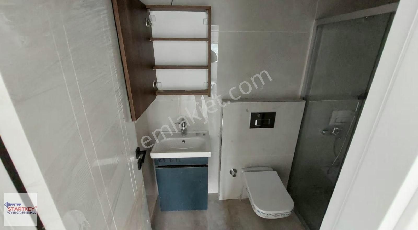 Karşıyaka Yalı Mahallesi Park Manzaralı Kiralık 3+1 Sıfır Daire - Görsel 14