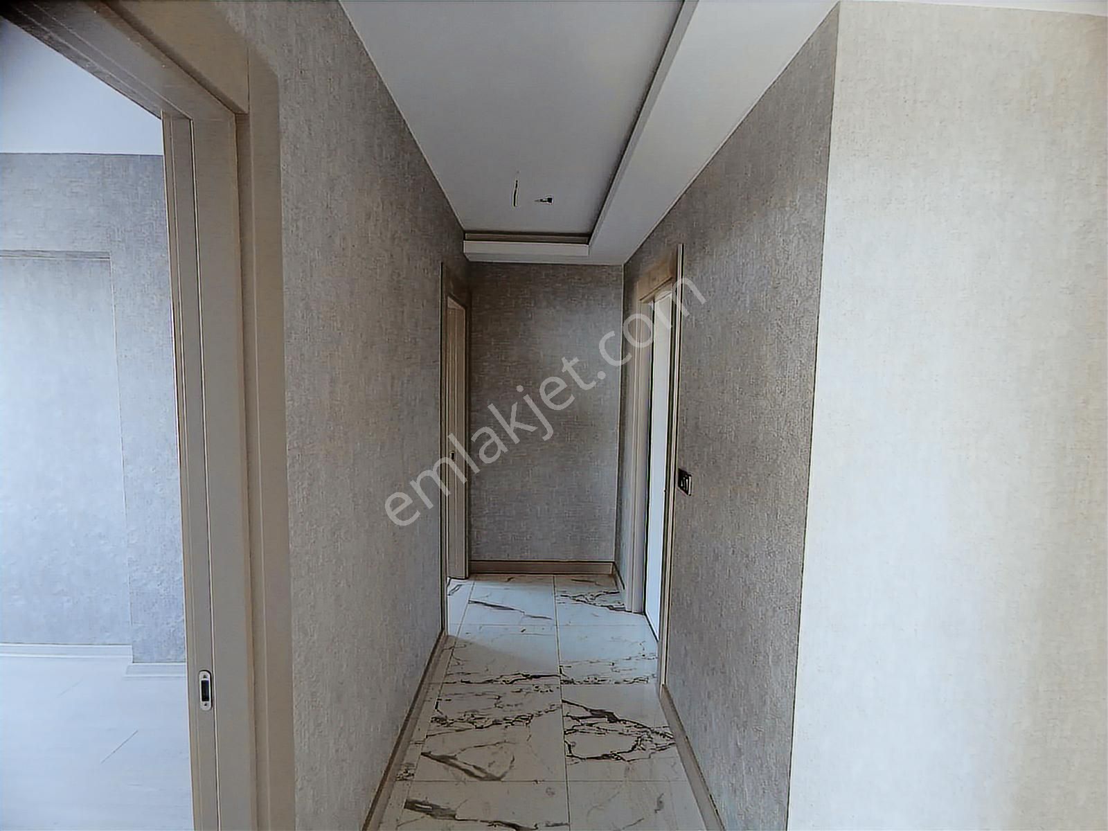 Törekent Mah. Yüksek Kredi İmkanı Ara Katta 3+1 Satılık Daire - Görsel 14