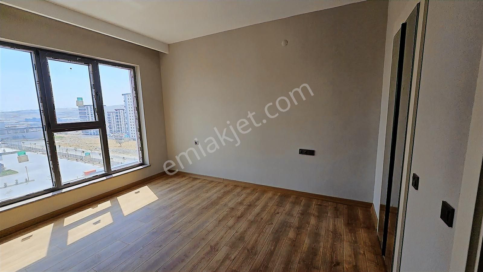Özel Tasarımlı Çift Kilerli 4+1 Sıfır Kiralık Daire - Görsel 14