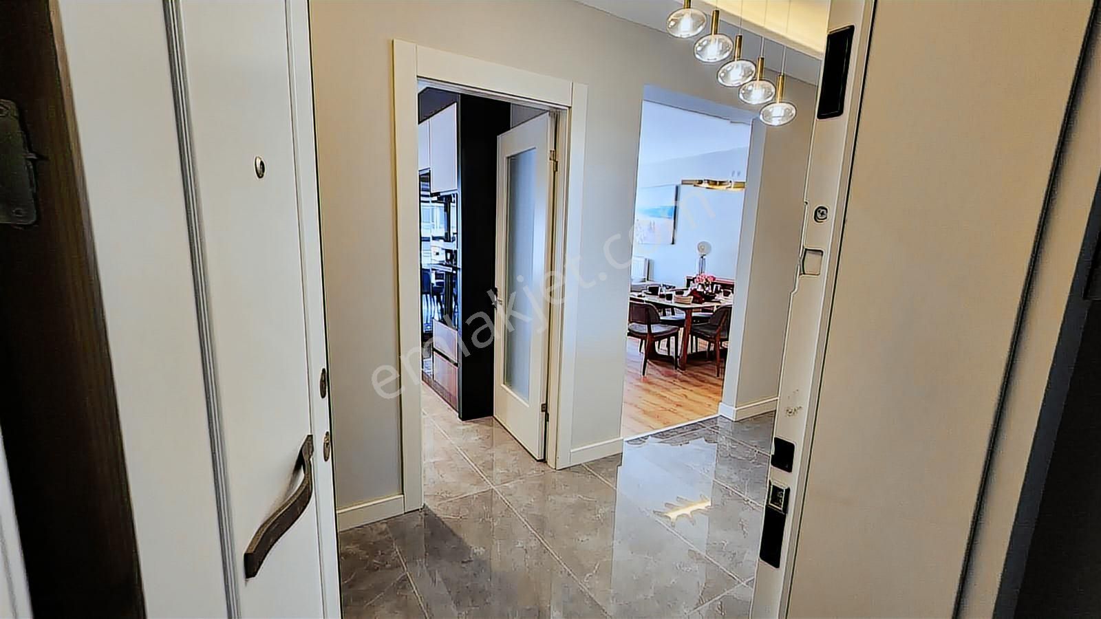 Özel Tasarımlı Çift Kilerli 4+1 Sıfır Kiralık Daire - Görsel 6
