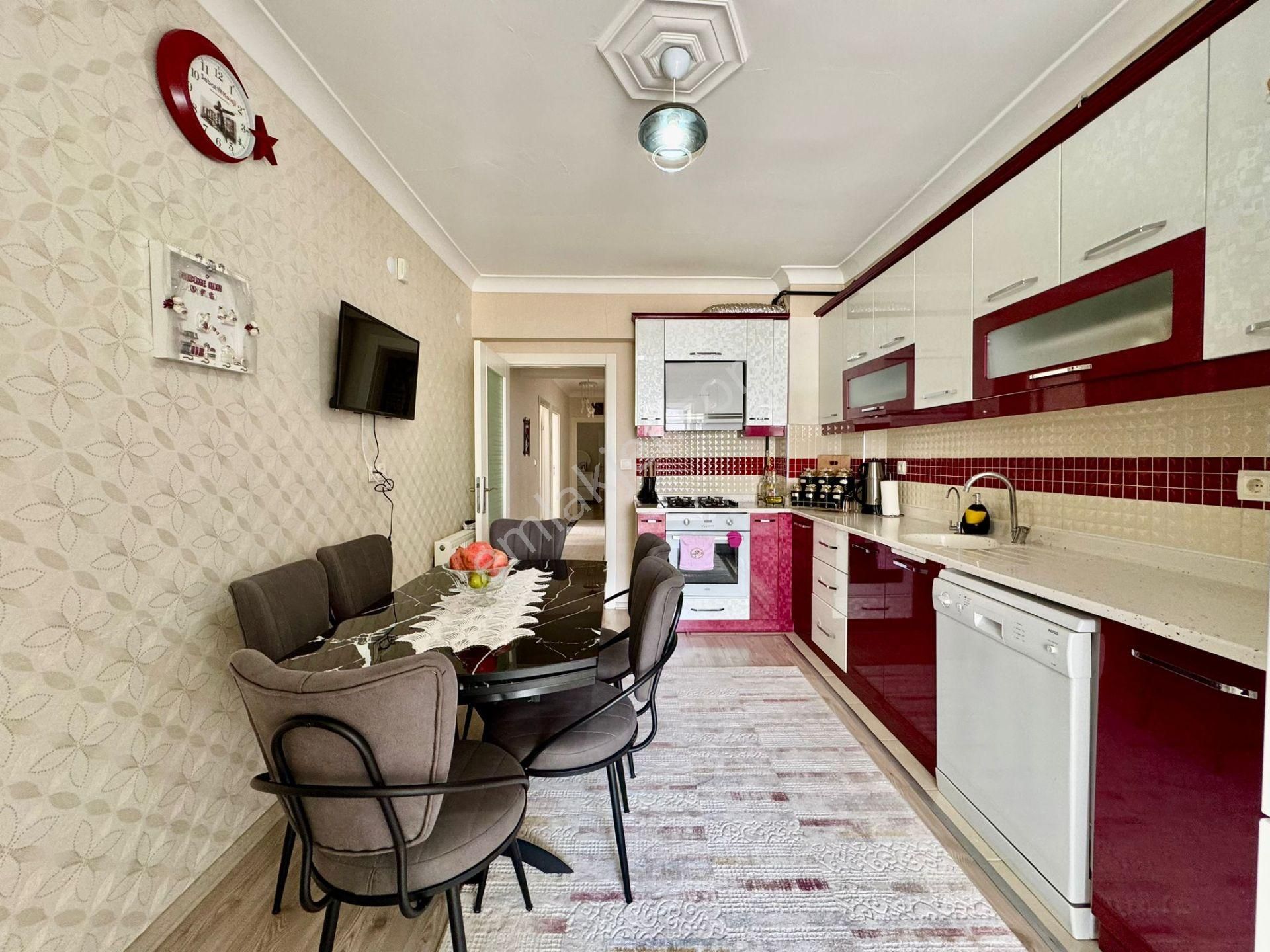 Kalecik Emlak'tan E.banyolu Full Yapılı Merkezi Sistem Kat Sitede 4+1 - Görsel 5