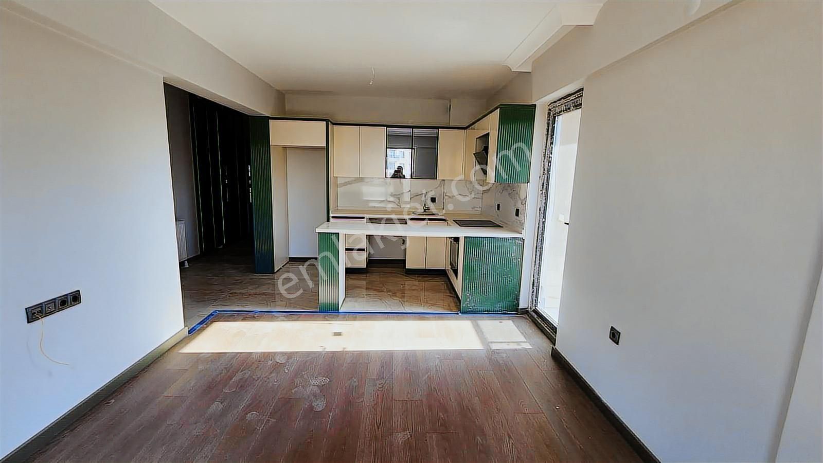 Meydan Göksu'da Panoromik Manzaralı 2+1 Satılık Daire - Görsel 9