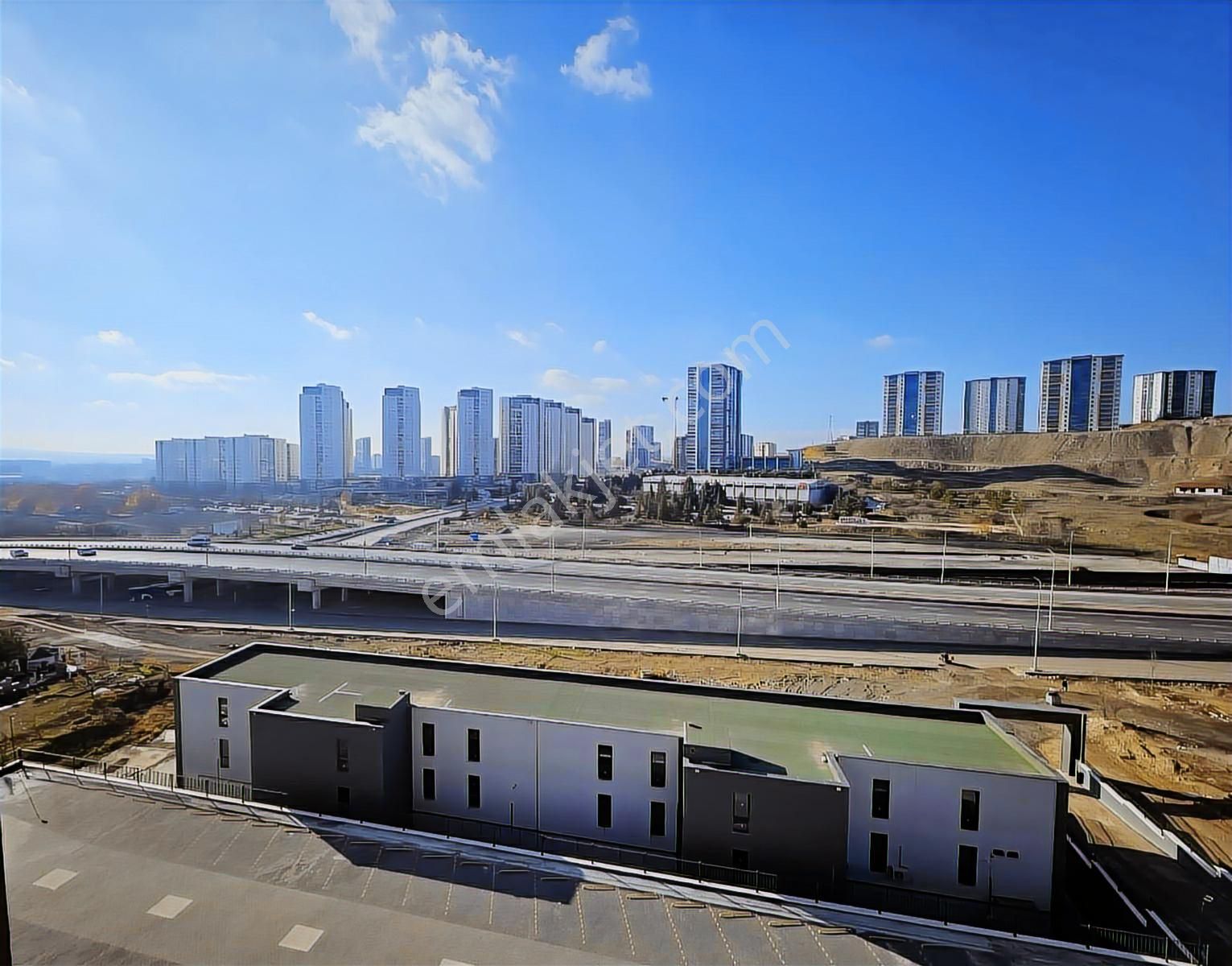 Meydan Göksu'da Panoromik Manzaralı 2+1 Satılık Daire