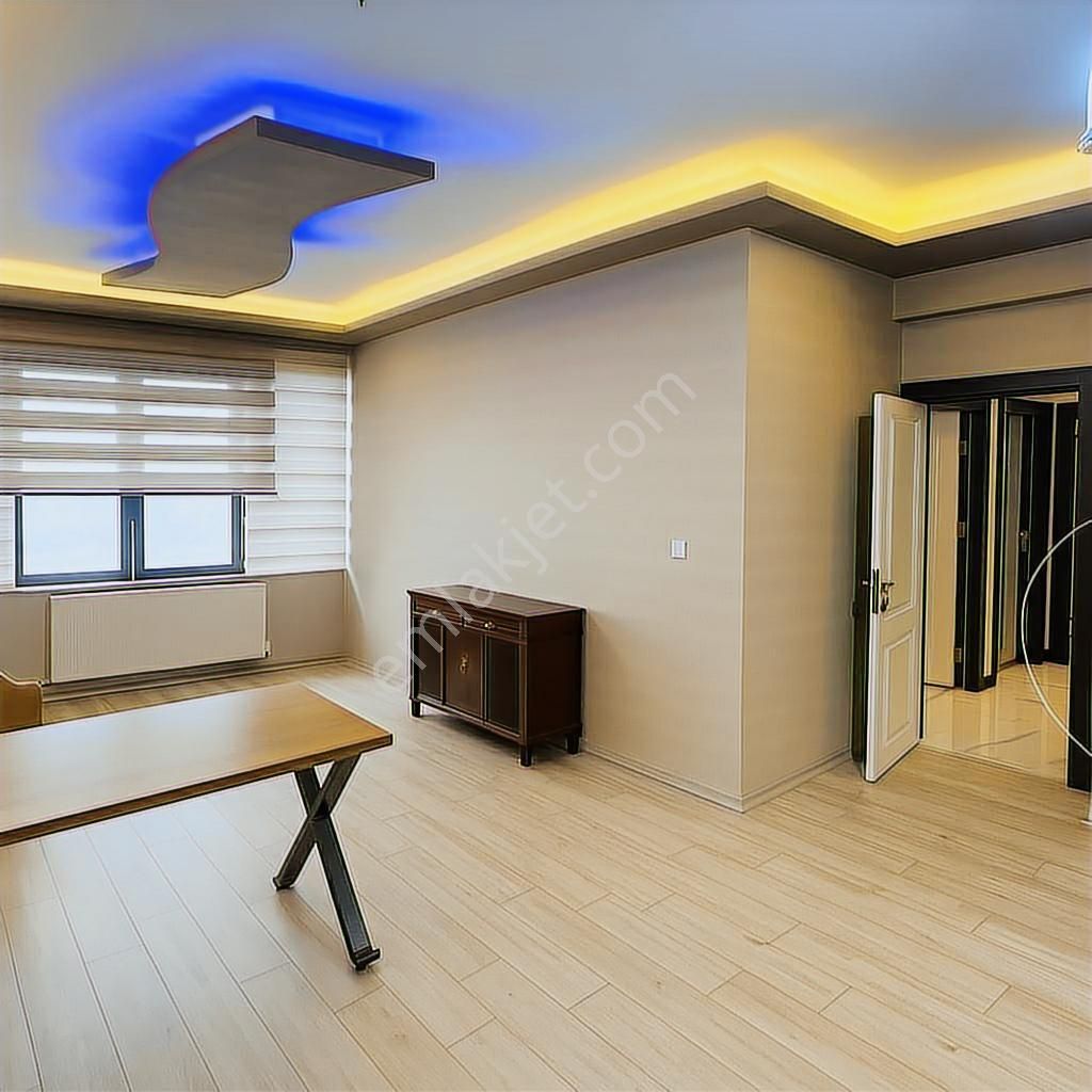 Cumhuriyet Mh. Metroya Yürüme Mesafesinde 2+1 Satılık Daire - Görsel 13