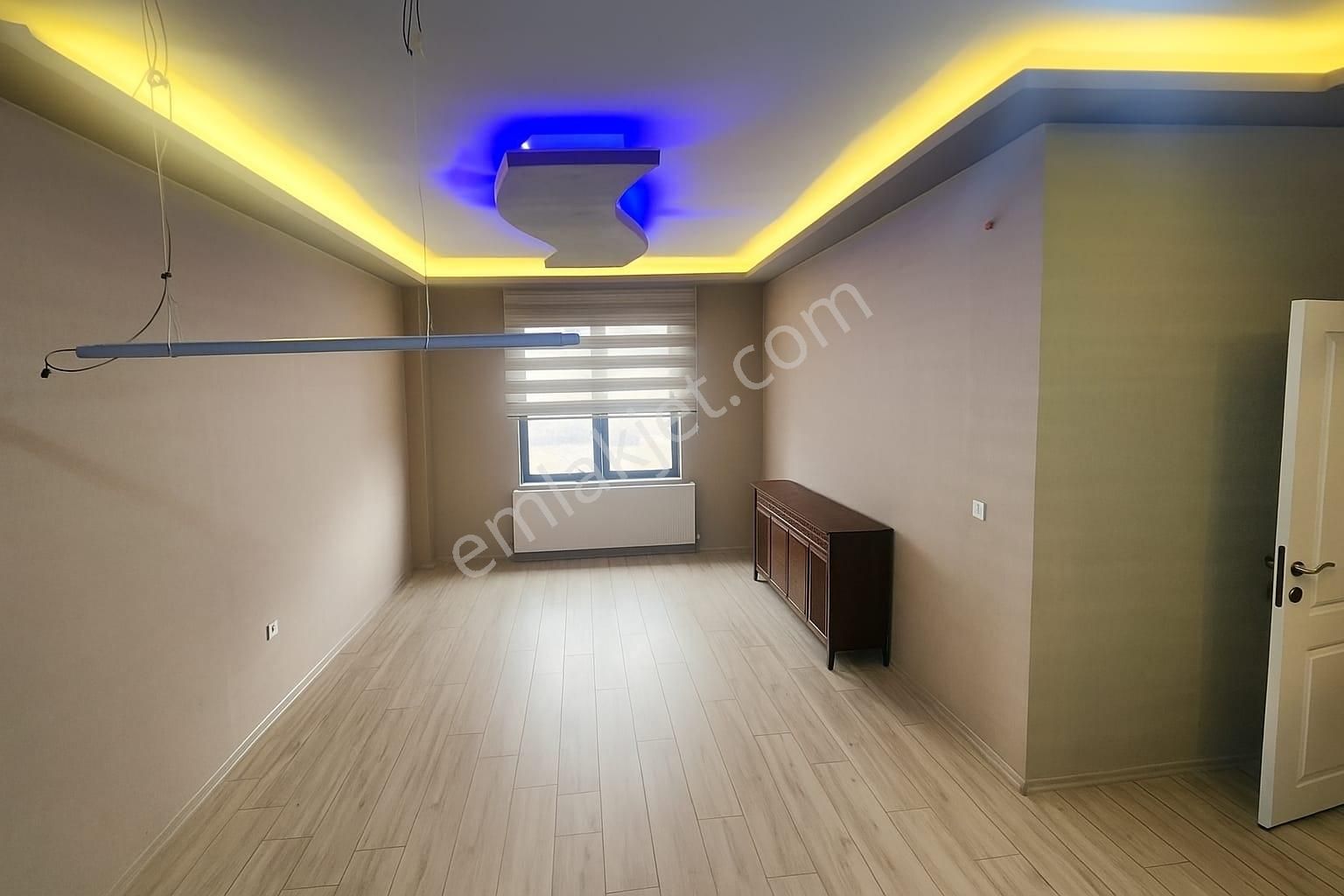 Cumhuriyet Mh. Metroya Yürüme Mesafesinde 2+1 Satılık Daire - Görsel 4