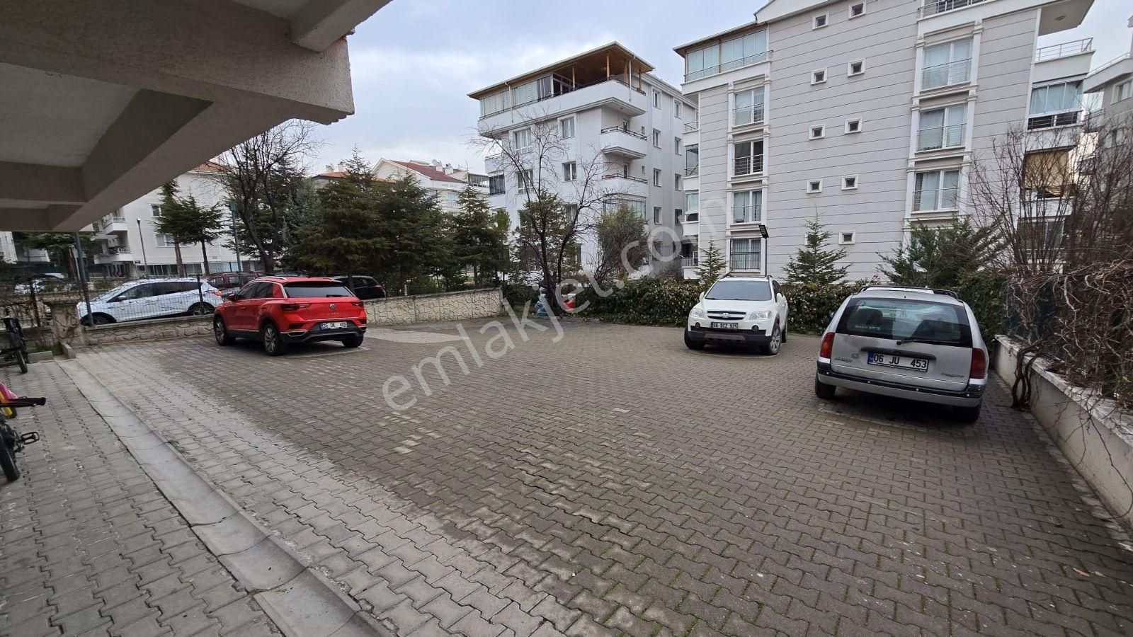 Etimesgut Eryaman Mah. Kilerli Yapılı 2+1 Satılık Daire - Görsel 8