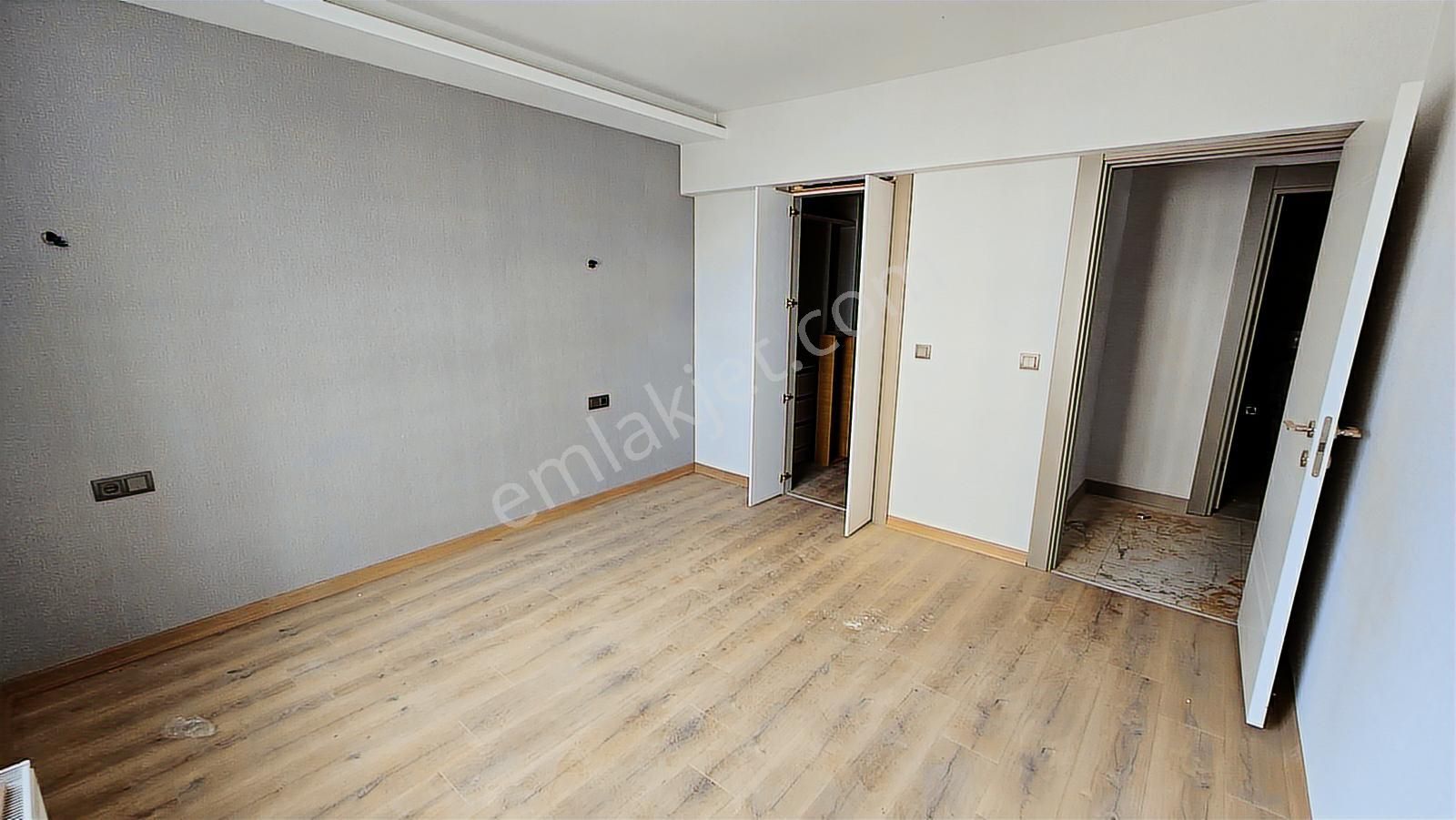 Törekent Mah. Serra Bulvar'da 10. Katta 3+1 Satılık Daire - Görsel 14