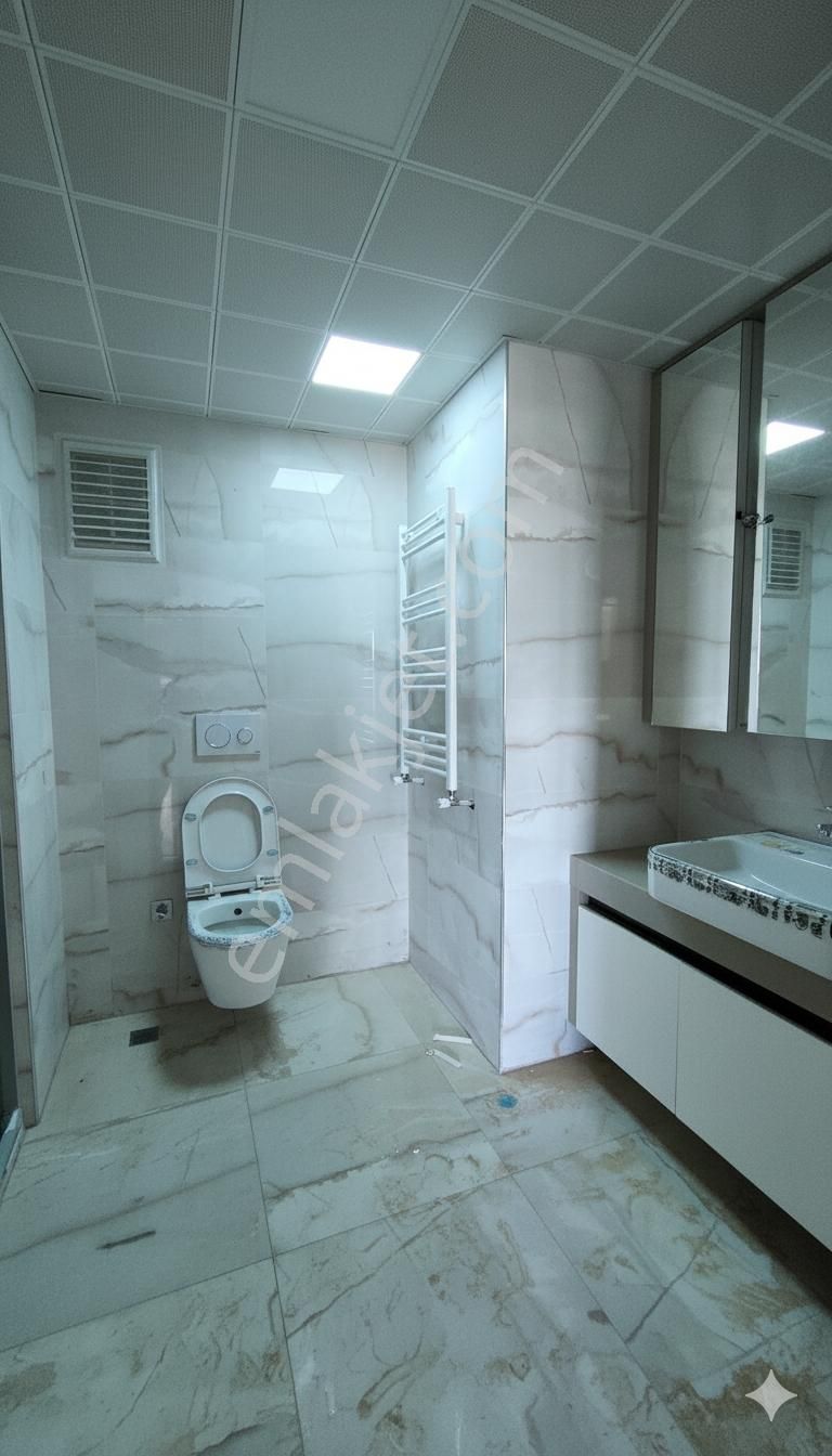 Törekent Mah. Serra Bulvar'da 10. Katta 3+1 Satılık Daire - Görsel 9