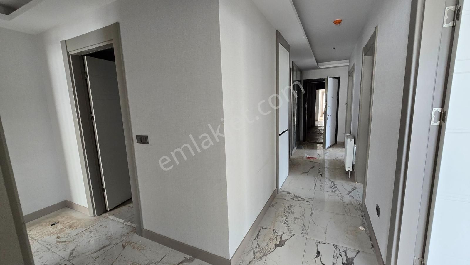 Törekent Mah. Serra Bulvar'da 10. Katta 3+1 Satılık Daire - Görsel 17