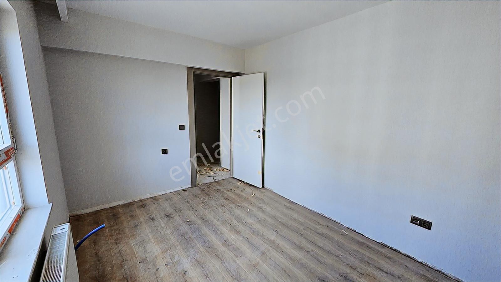 Törekent Mah. Yüksek Kredi İmkanı 5. Katta 4+1 Satılık Daire - Görsel 9