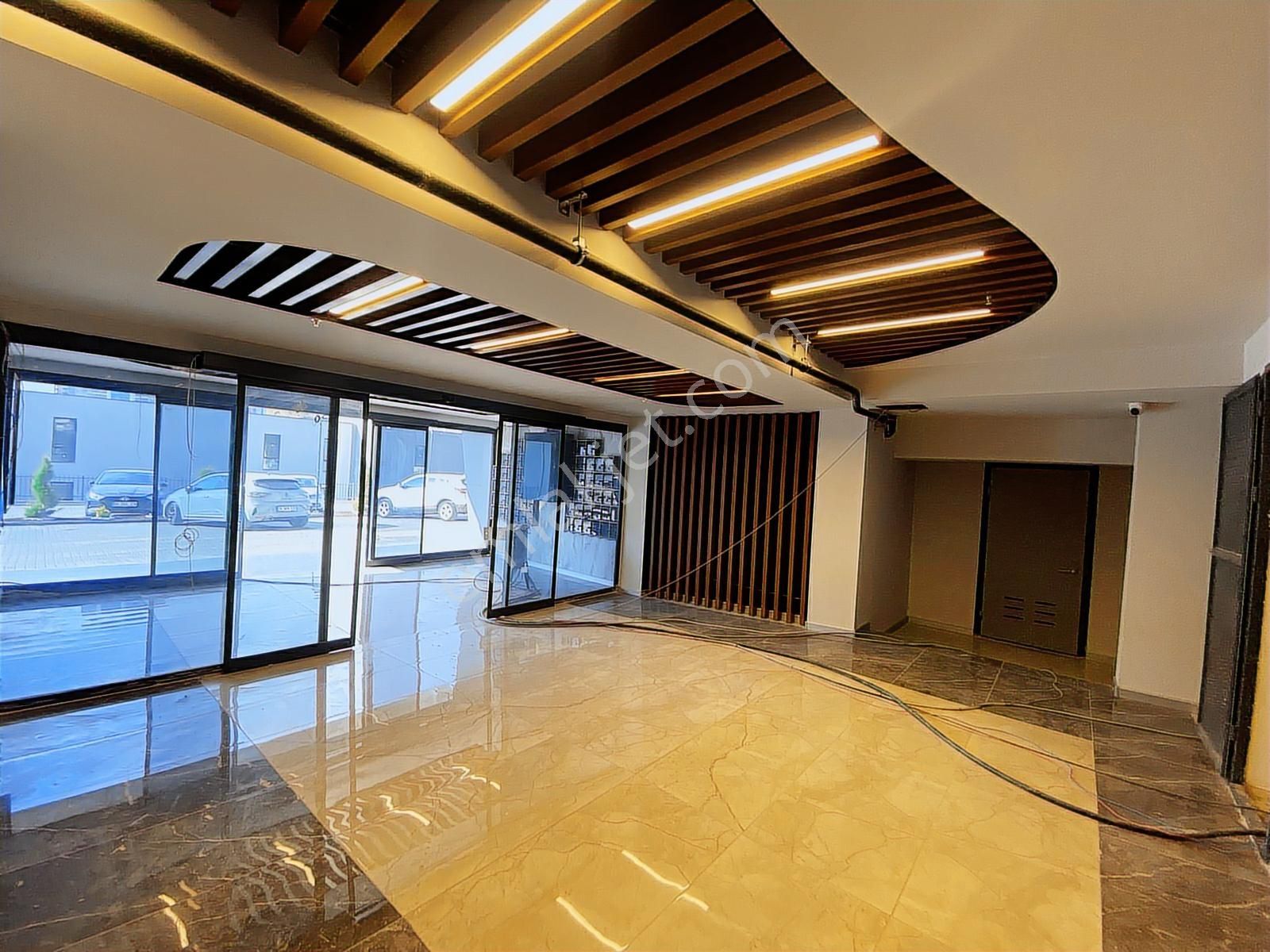 Göksu Ve Bulvar Manzaralı Çift Banyolu Sıfır 2+1 Kira Daire