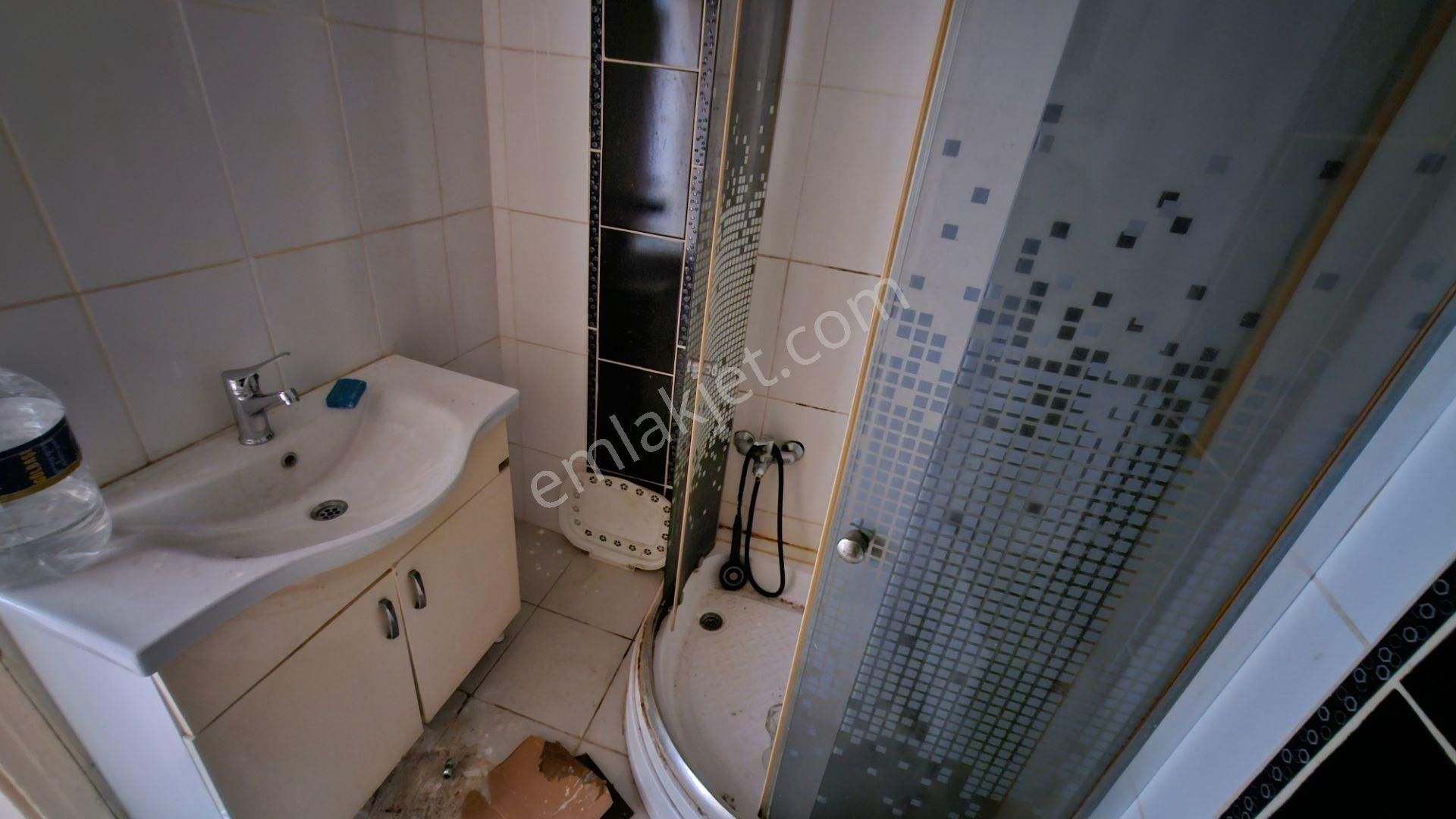Demirli Bahçede Ara Katta 3+1 Kiralık Daire - Görsel 18