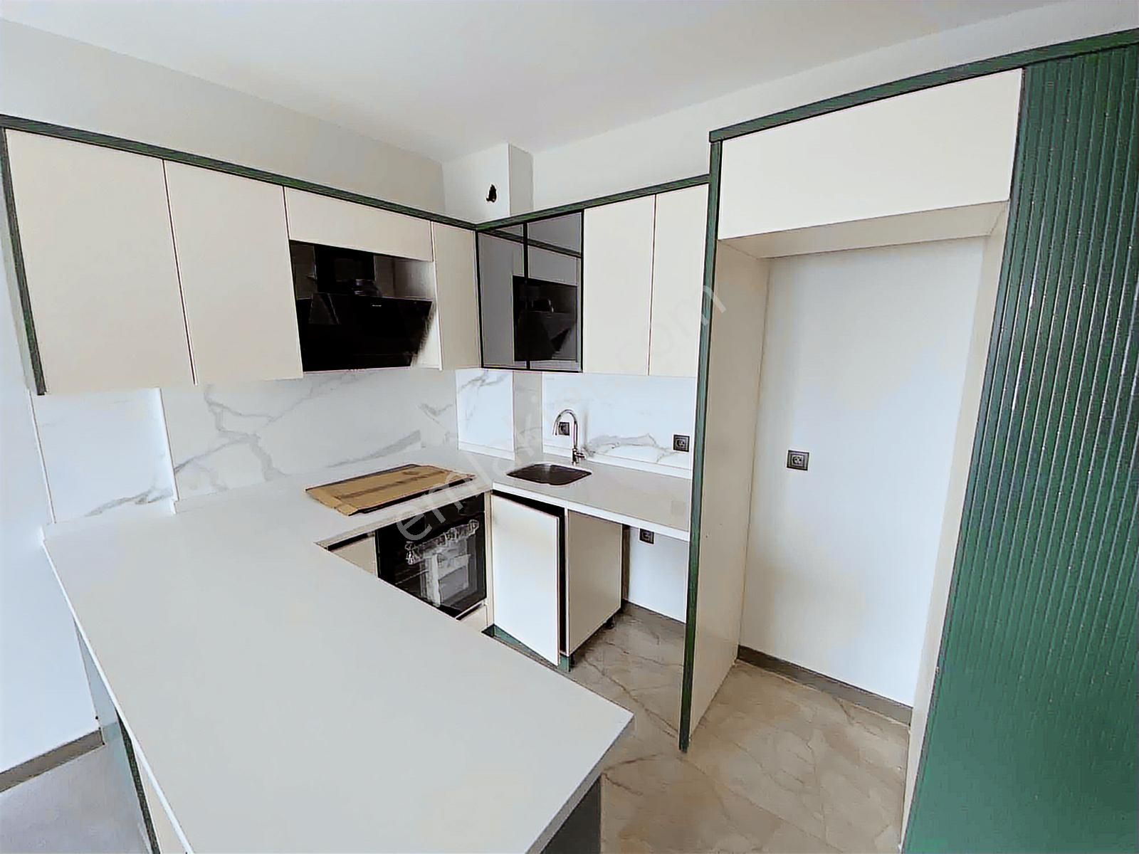 Meydan Göksu'da Panaoramik Göl Manzaralı 1+1 Satılık Daire - Görsel 17