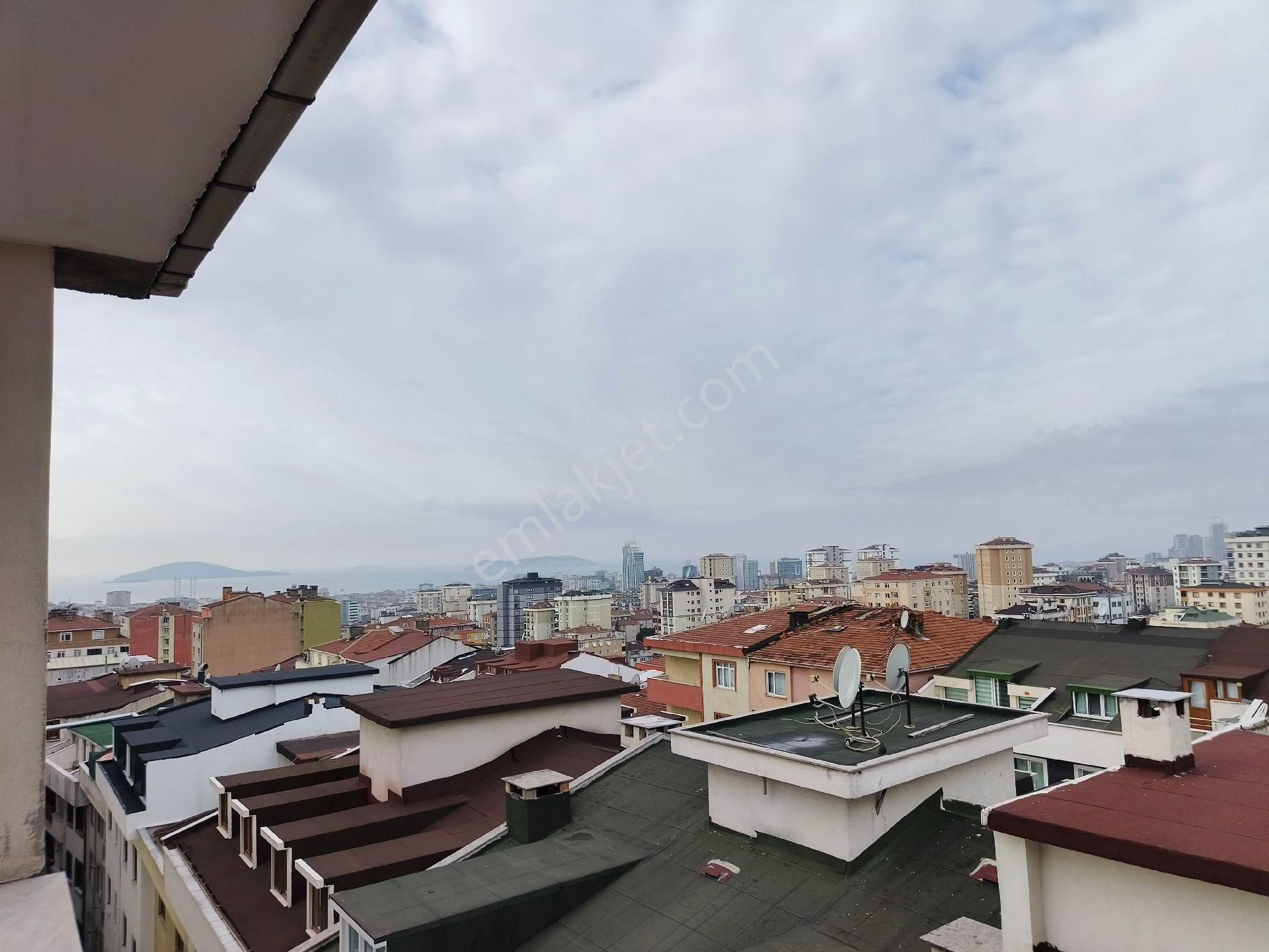 Güneyden Metroya 15 Dakika Yürüme 3+1.125 M2 Balkonlu Daire - Görsel 6