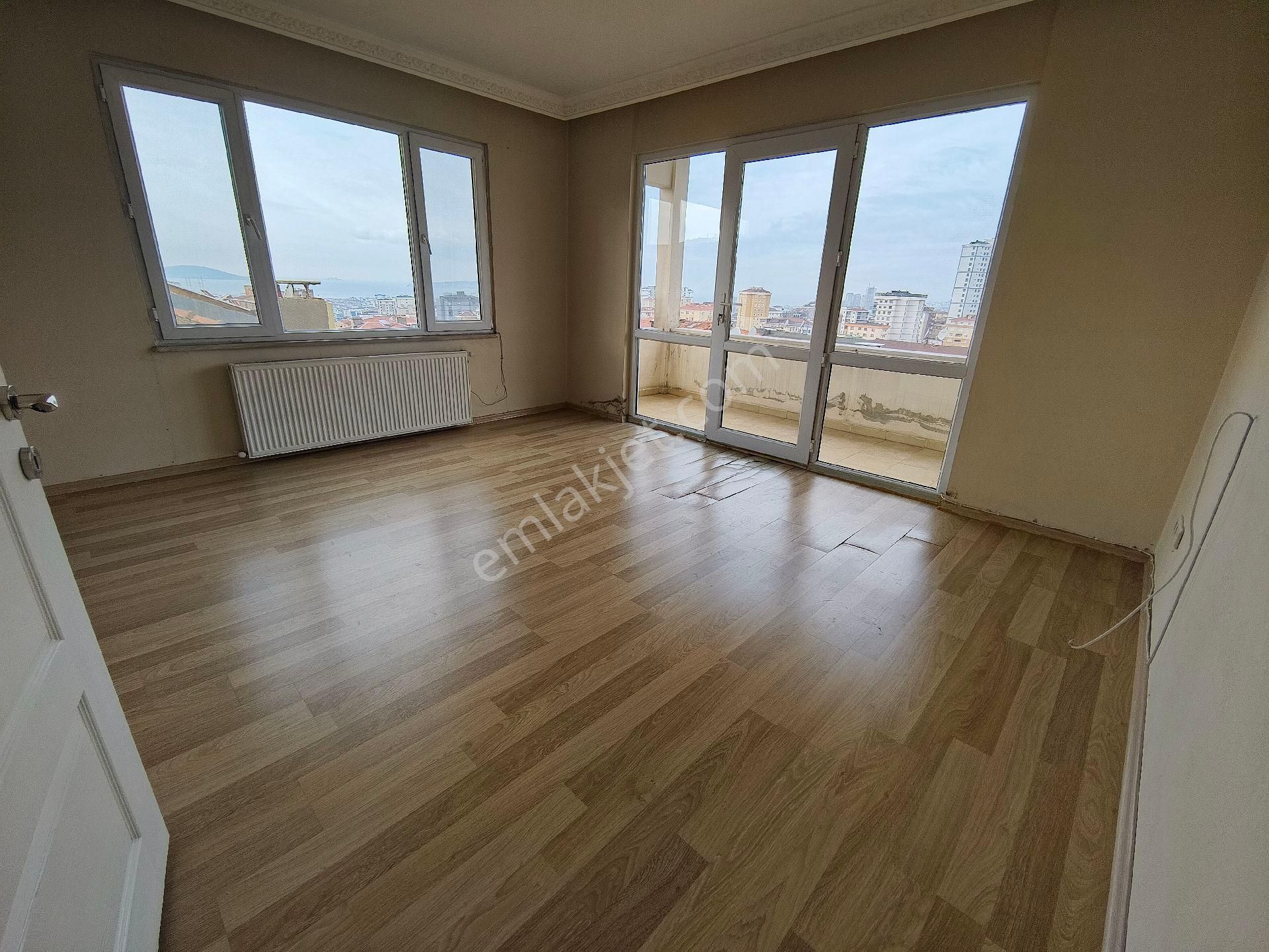 Güneyden Metroya 15 Dakika Yürüme 3+1.125 M2 Balkonlu Daire - Görsel 8