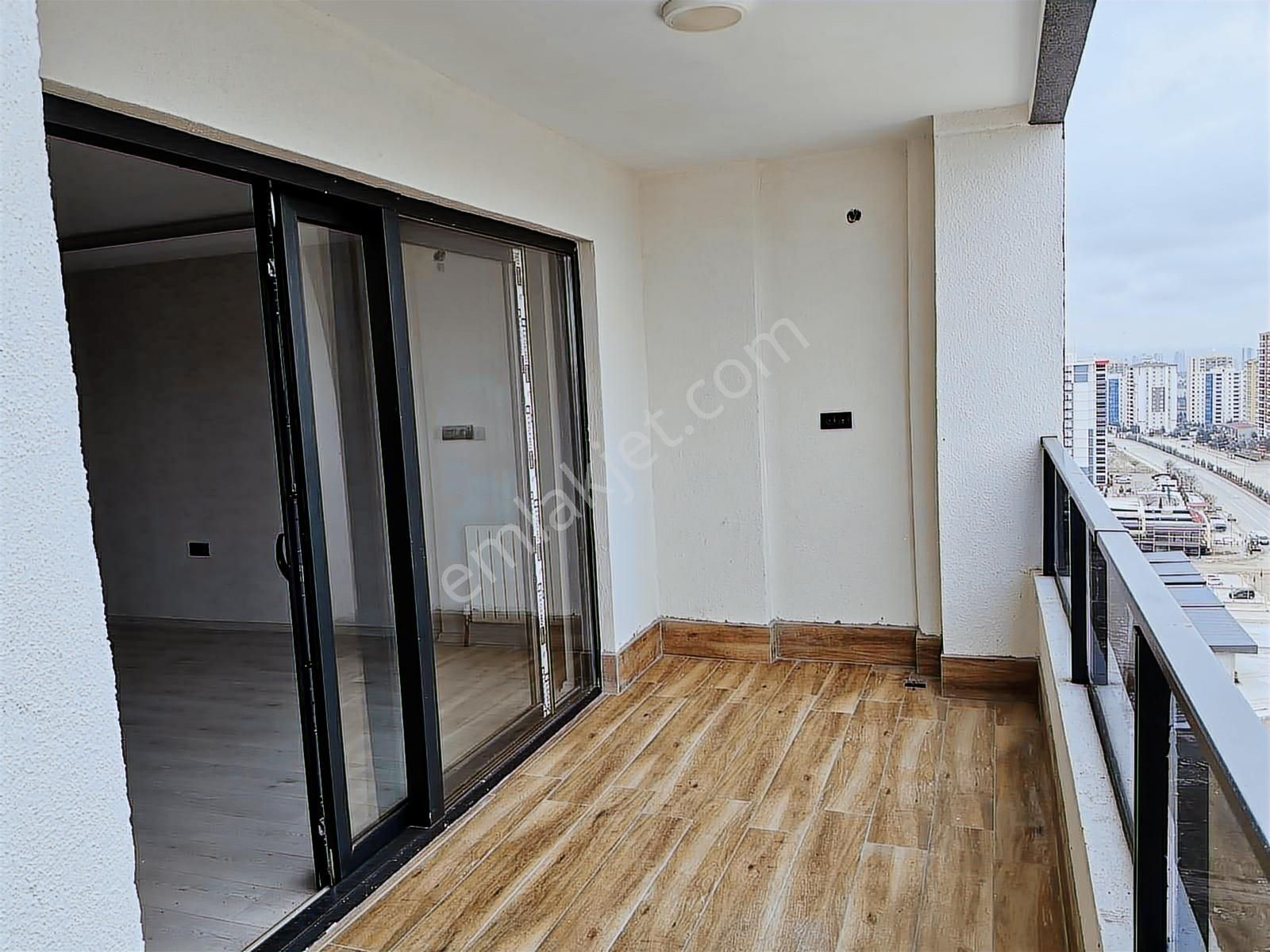 Susuz'da Panoramik Manzaralı Sıfır 4,5+1 Satılık Daire - Görsel 24