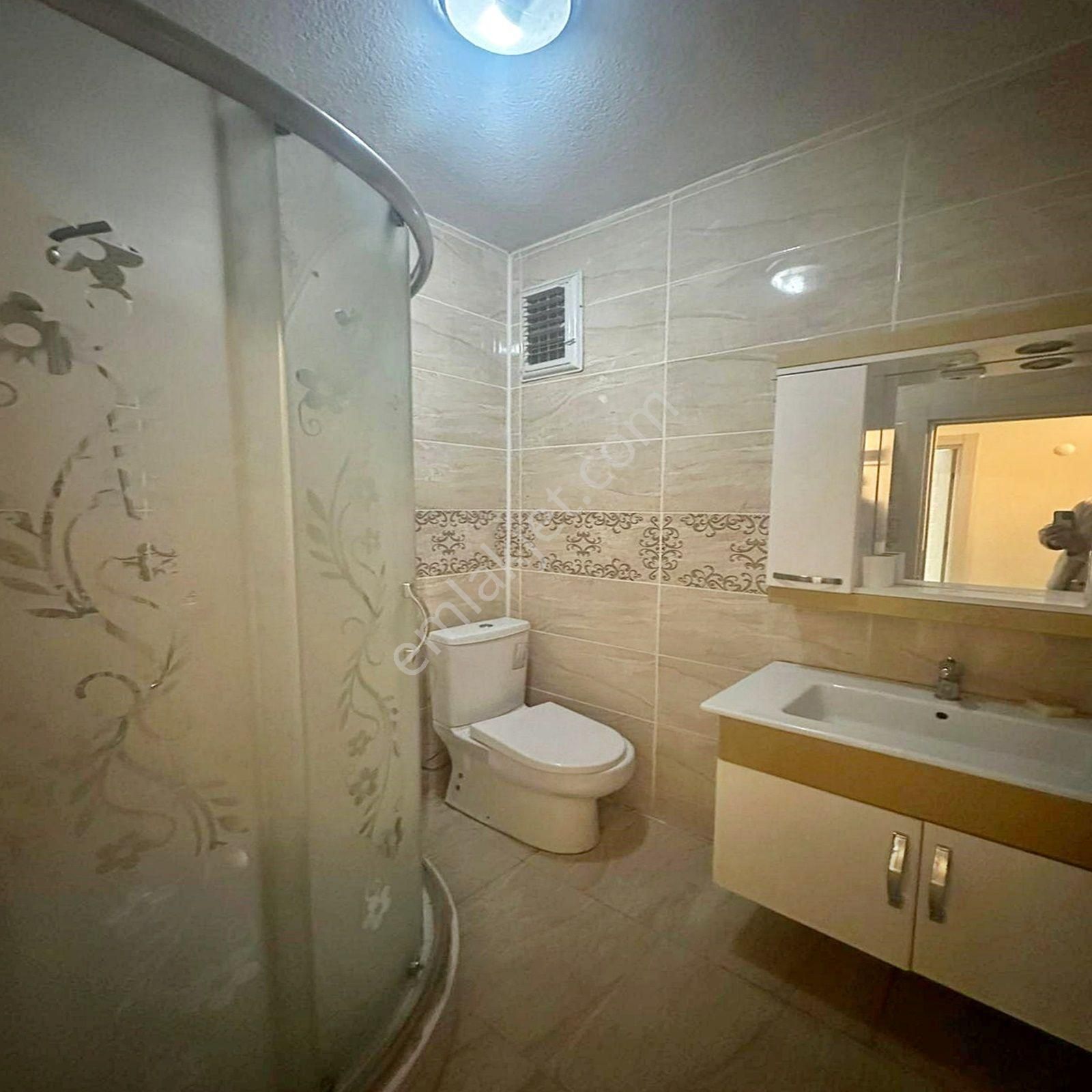 Talatpaşa Mahallesinde Satılık 2+1 Balkonlu Ara Kat Daire - Görsel 8