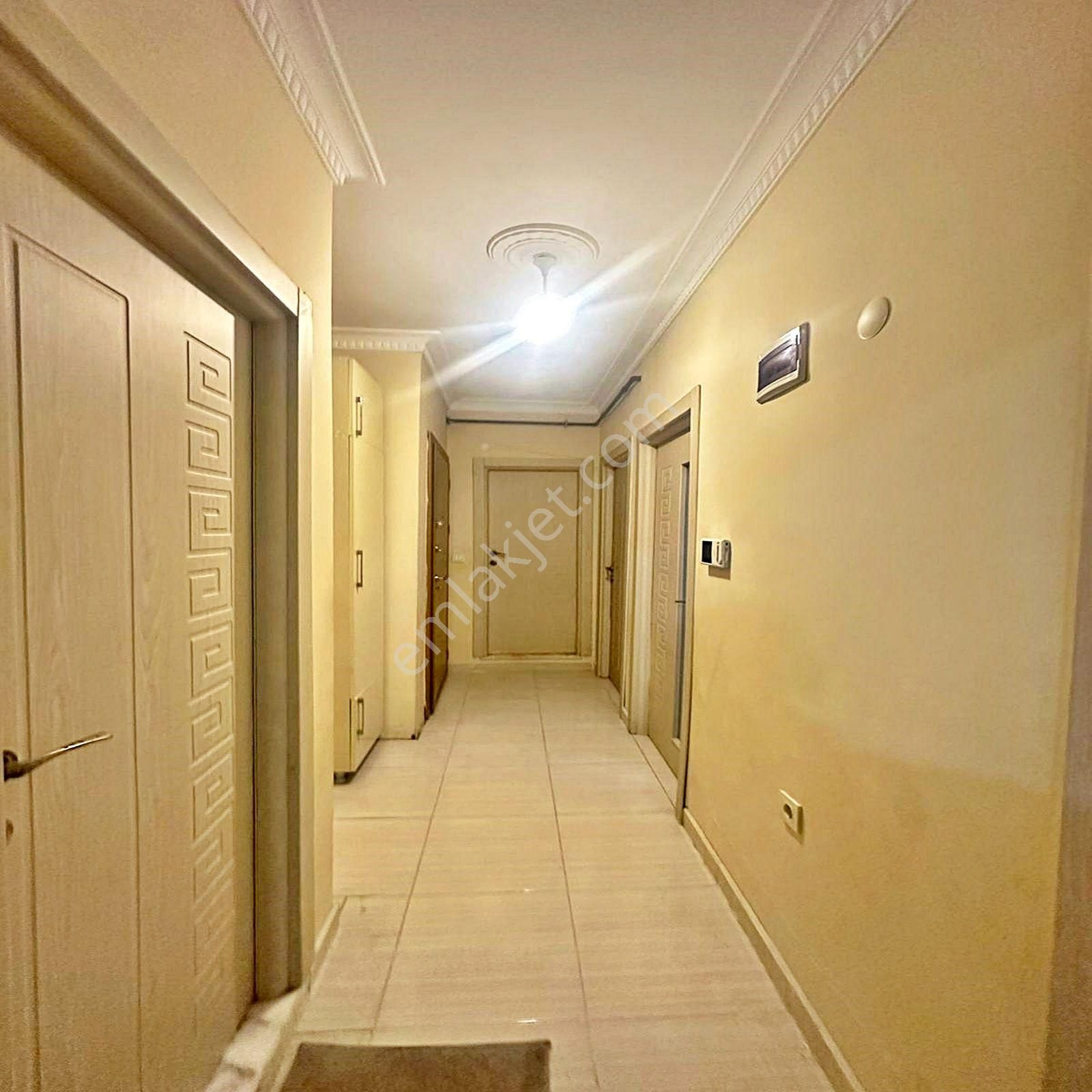 Talatpaşa Mahallesinde Satılık 2+1 Balkonlu Ara Kat Daire - Görsel 24