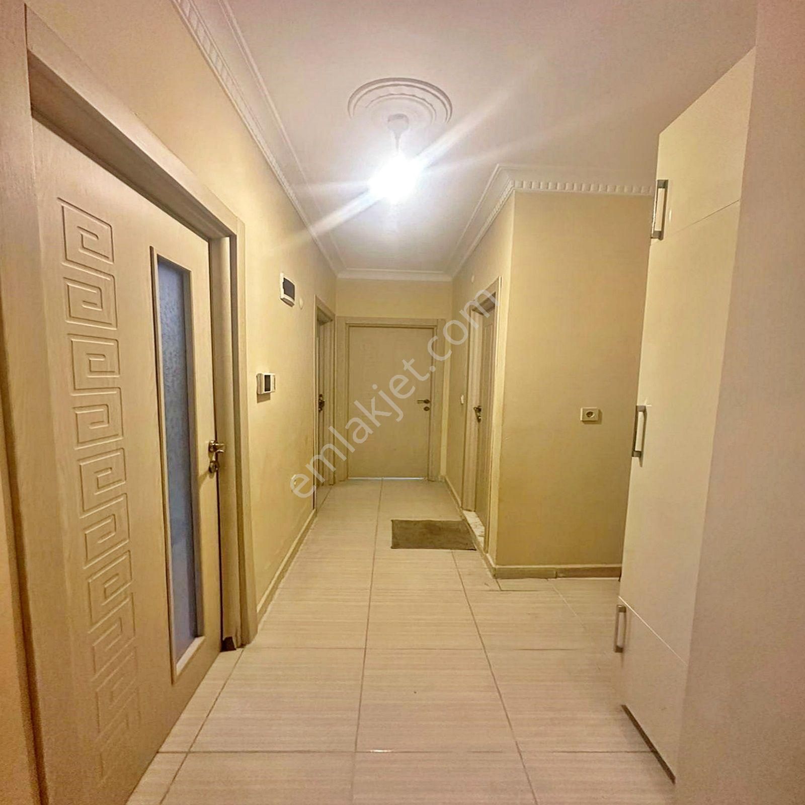 Talatpaşa Mahallesinde Satılık 2+1 Balkonlu Ara Kat Daire - Görsel 15