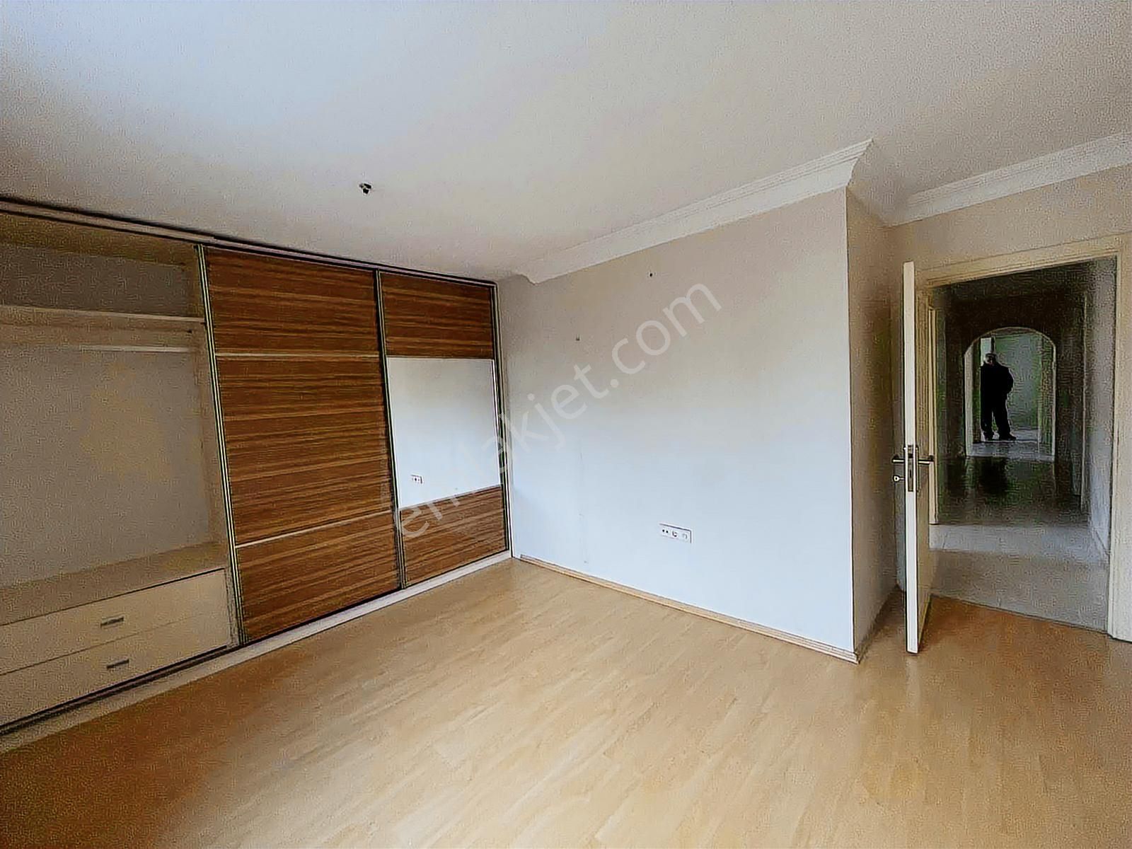 Metroya Onkoloji Hastanesine Yakın Satılık 3+1 Diare - Görsel 16