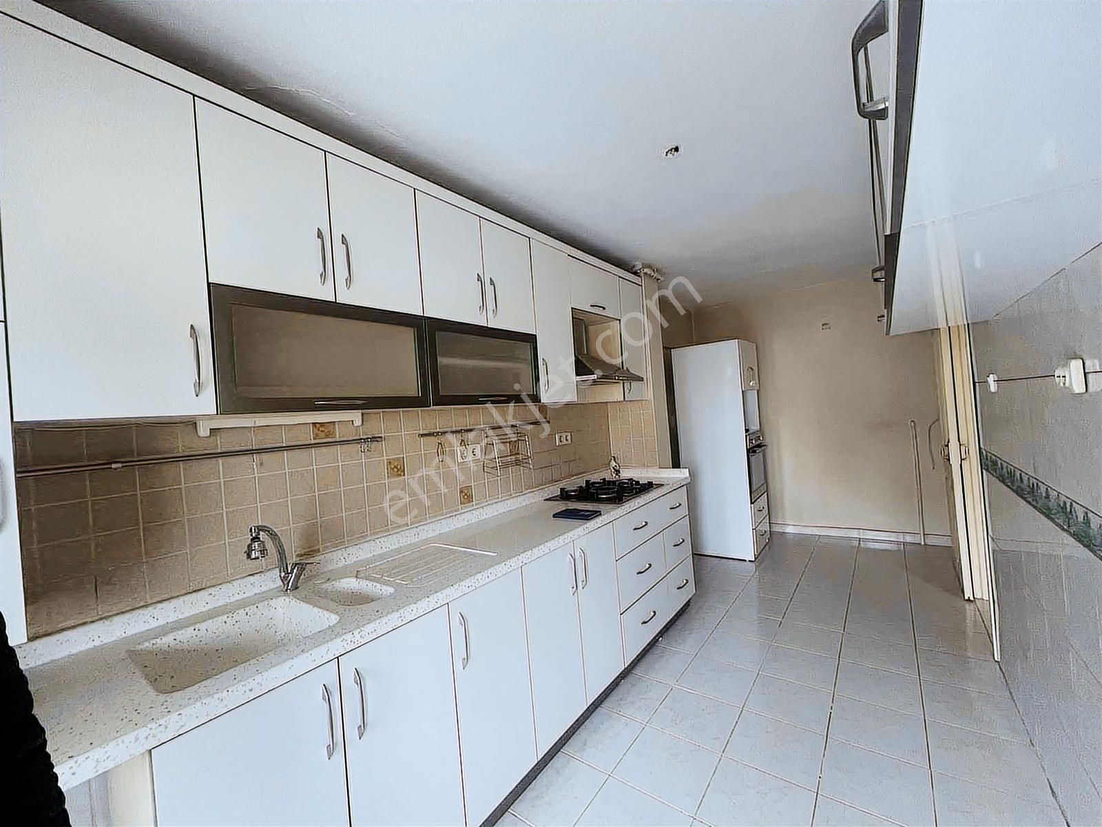 Metroya Onkoloji Hastanesine Yakın Satılık 3+1 Diare - Görsel 10