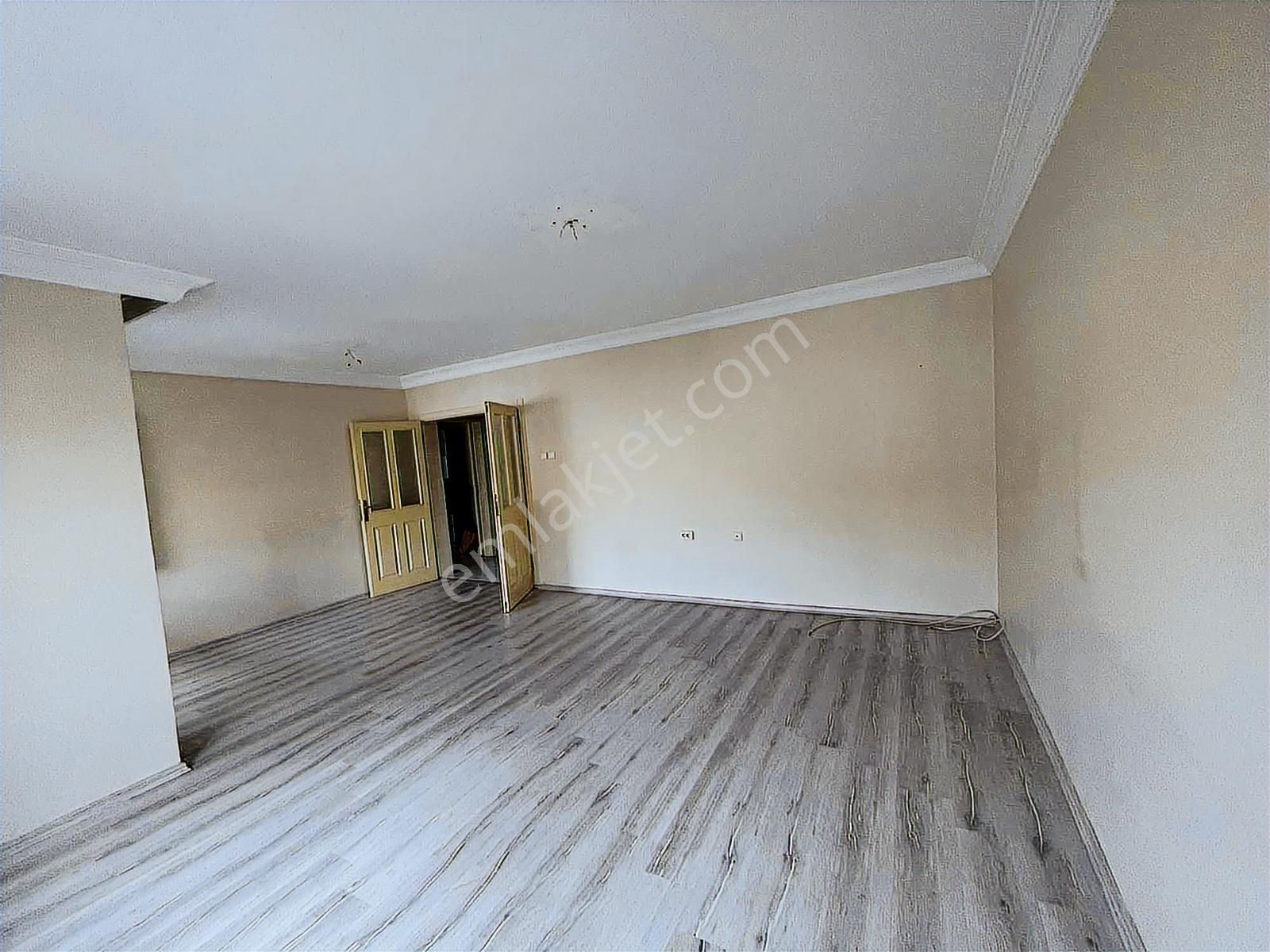 Metroya Onkoloji Hastanesine Yakın Satılık 3+1 Diare - Görsel 14