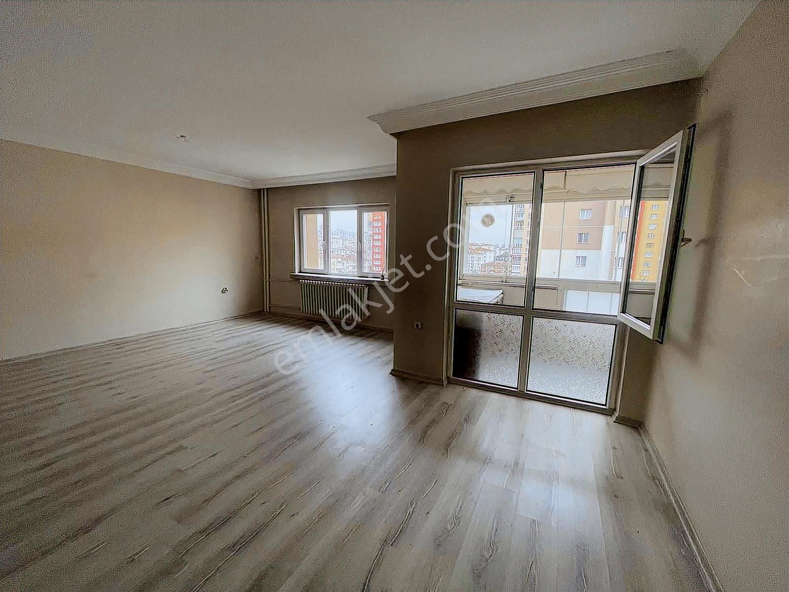 Metroya Onkoloji Hastanesine Yakın Satılık 3+1 Diare - Görsel 13