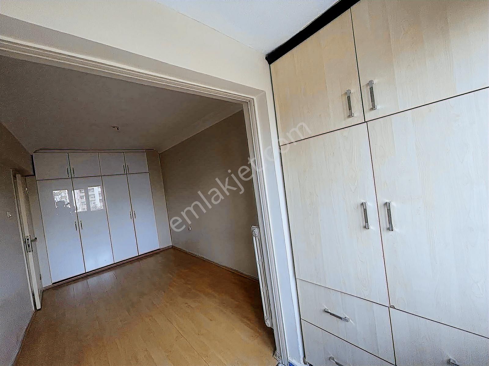 Metroya Onkoloji Hastanesine Yakın Satılık 3+1 Diare - Görsel 19