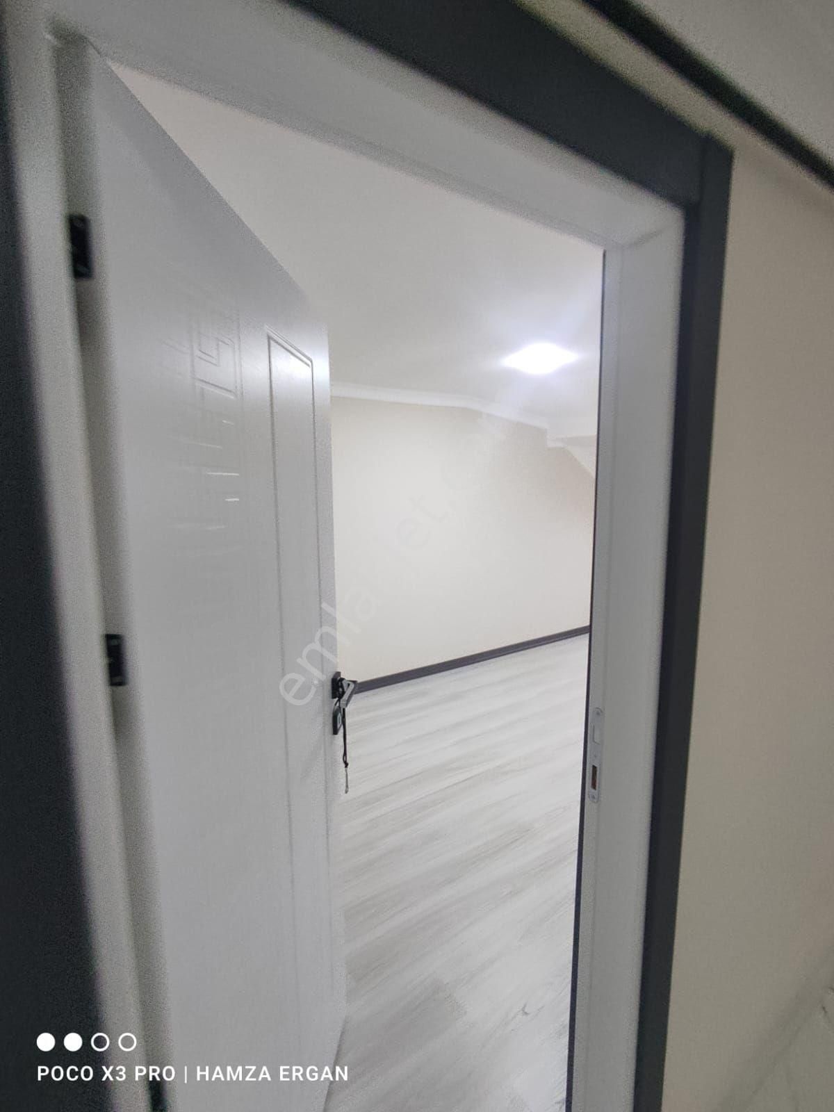 1.79 Krediyle Arnavutköy Nenehatunda Sitede Satılık 4+2 Çatı Kat Dubleks Daire - Görsel 5