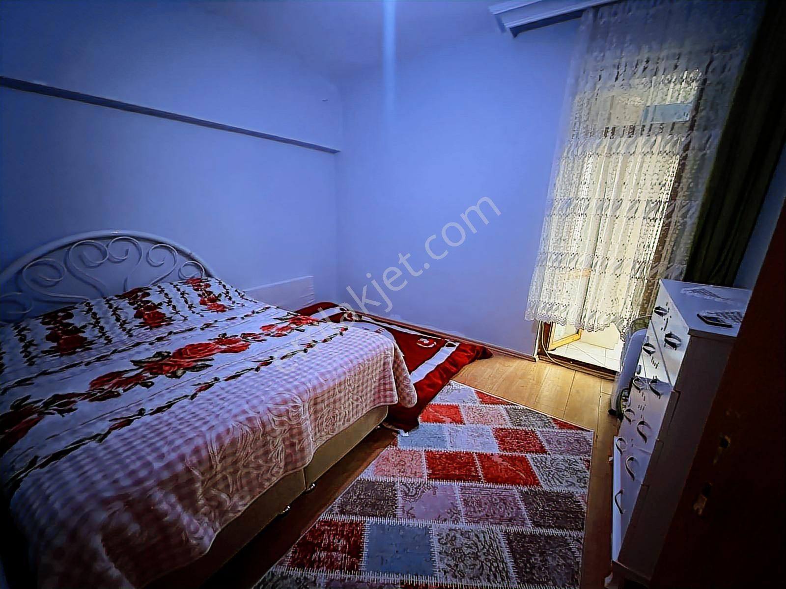 Serhat Mah. Muradım 92 Sit. 2.kat 3+1 Satılık Daire. - Görsel 2