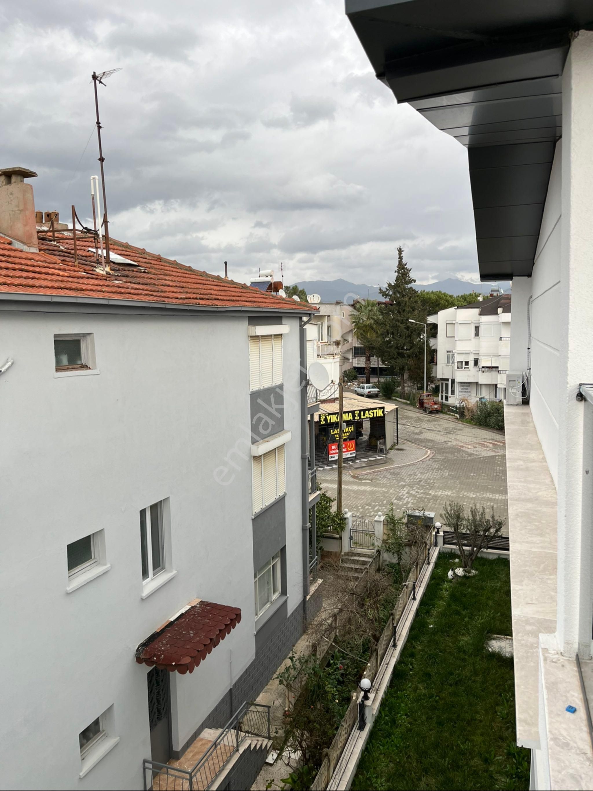 Durmuşoğlundan İkizçayda Denize 100m 2+1 Lüks Teras Kat Dubleks - Görsel 24