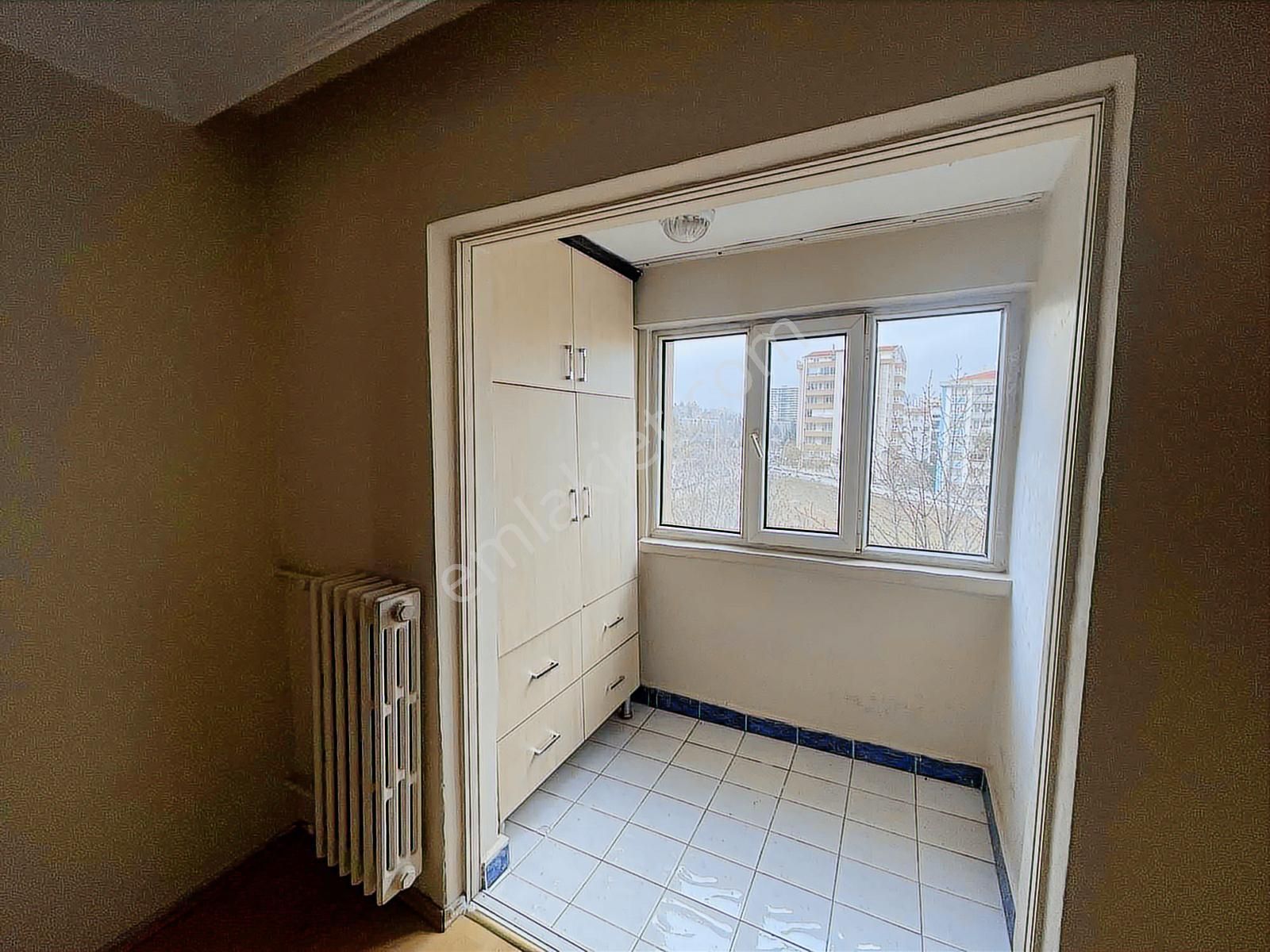 Demetevler Mah.sayıştay Sitesi Kiralık 3+1 Daire - Görsel 25