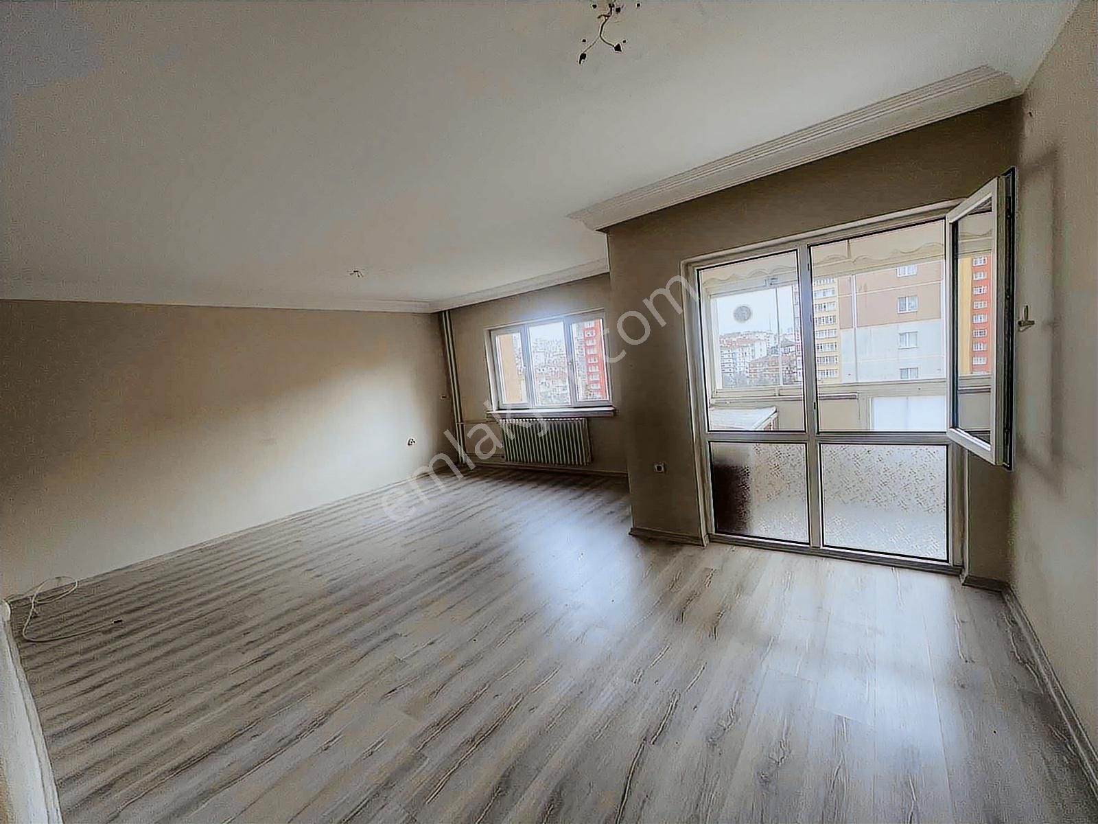 Demetevler Mah.sayıştay Sitesi Kiralık 3+1 Daire - Görsel 17