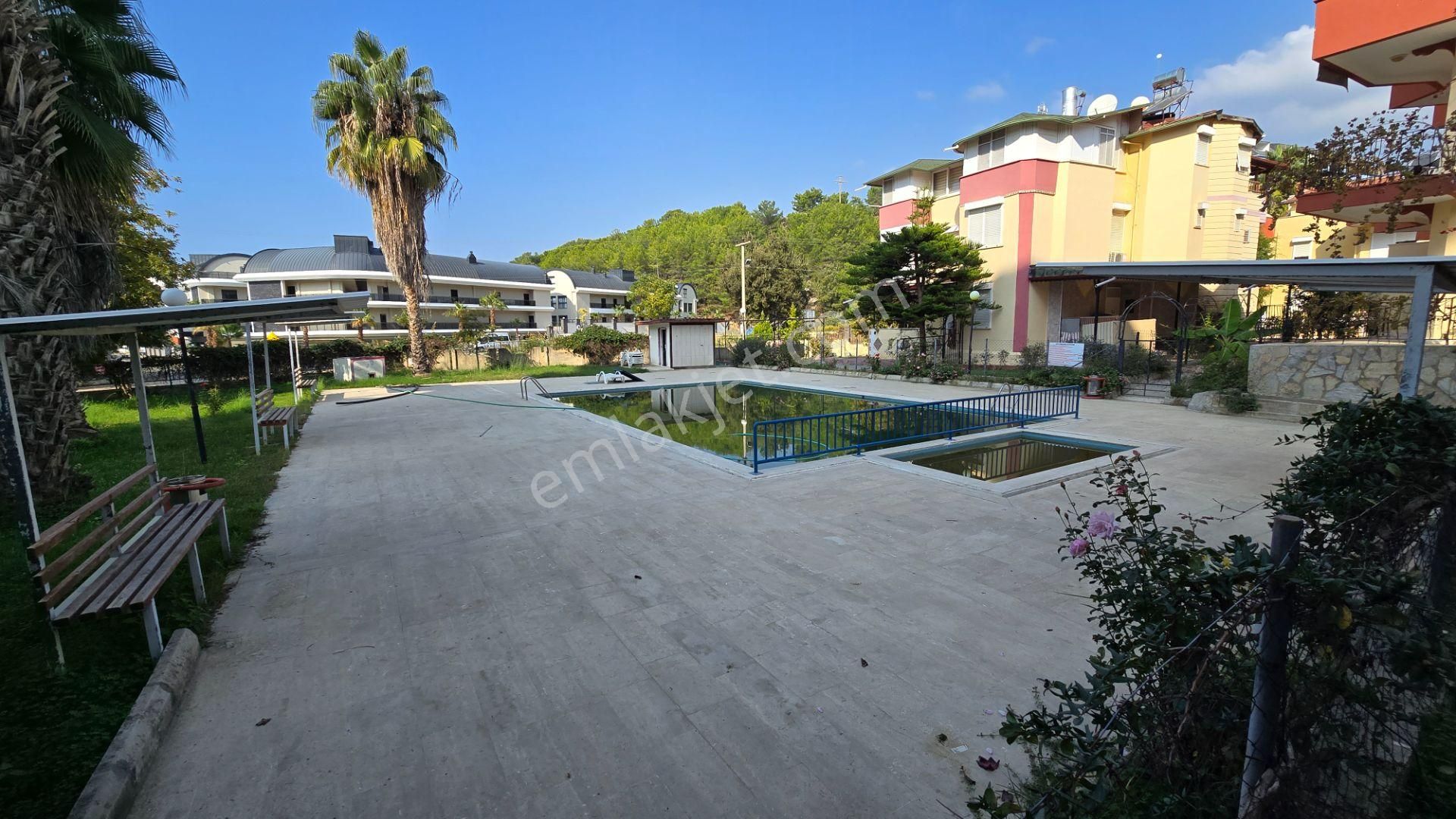 4+1 Kiralık Triplex Villa Alanya Avsallar Ayrancı Sitesi - Görsel 6