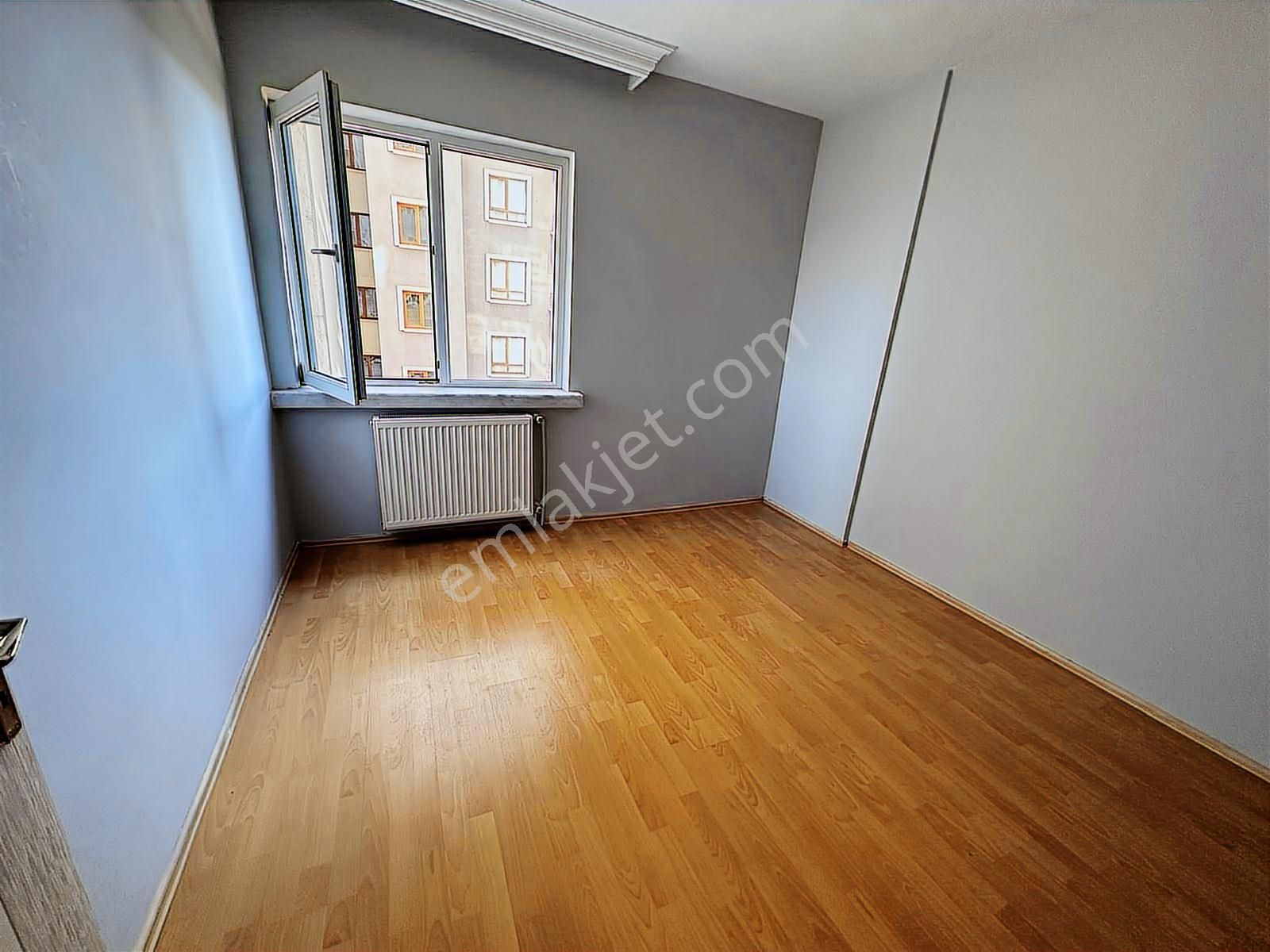 Yenimahalle Serhat Mah. Fazilet Sitesinde 3+1 Satılık Daire - Görsel 9