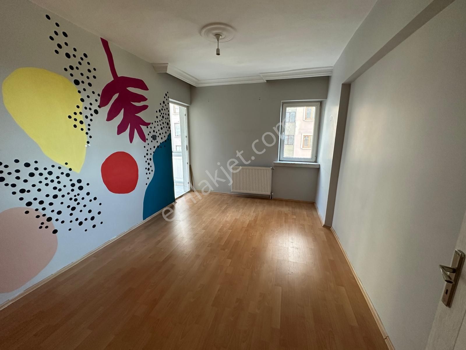 Yenimahalle Serhat Mah. Fazilet Sitesinde 3+1 Satılık Daire - Görsel 8