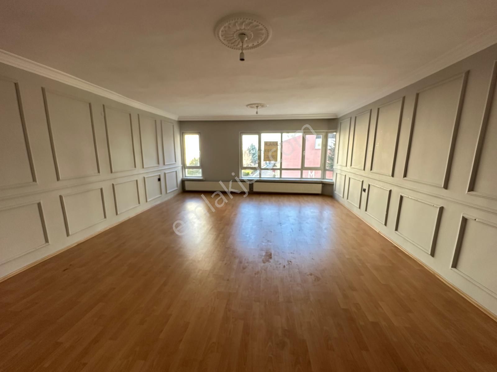 Yenimahalle Serhat Mah. Fazilet Sitesinde 3+1 Satılık Daire - Görsel 20